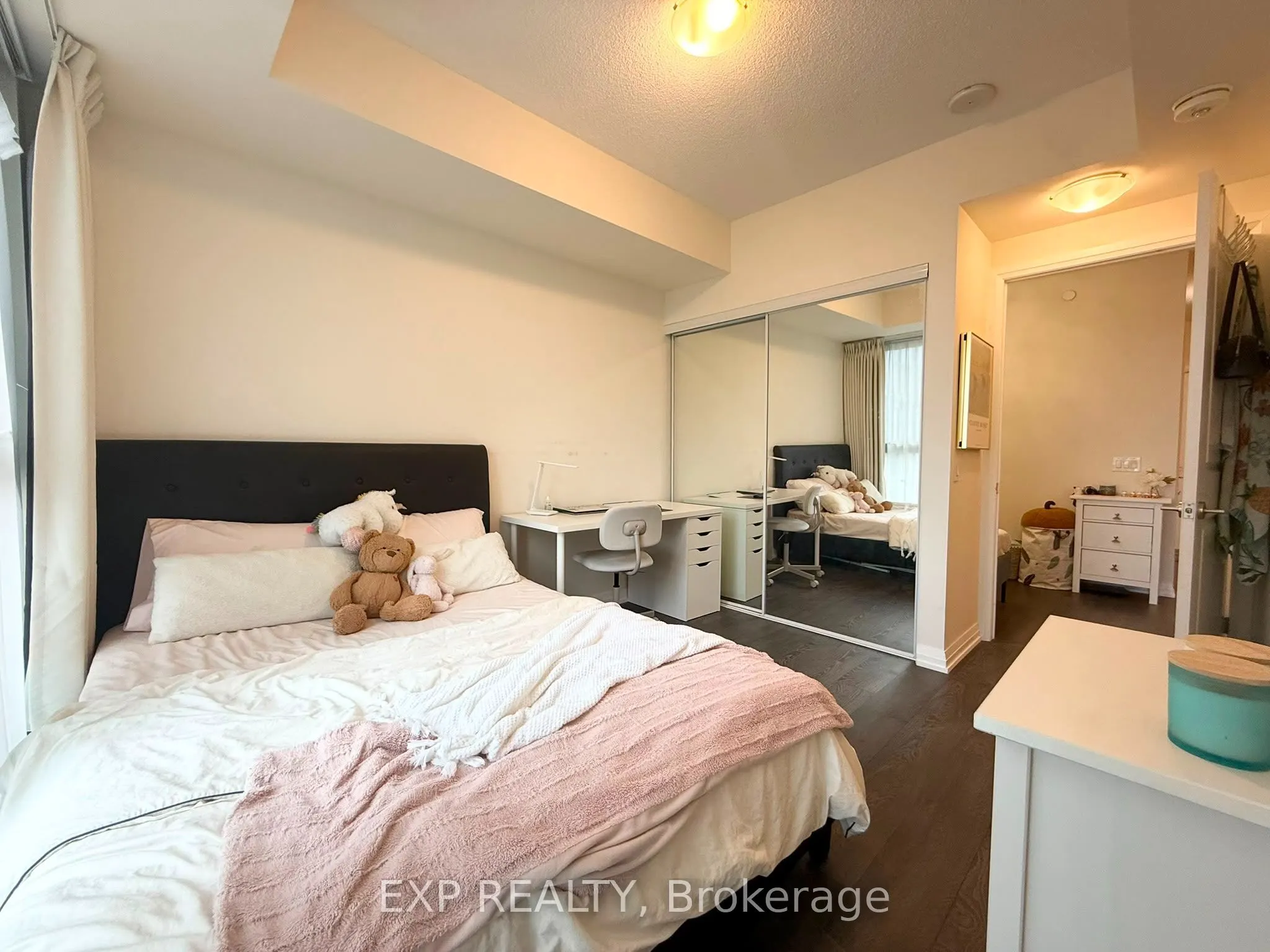 50 Thomas Riley Road #520