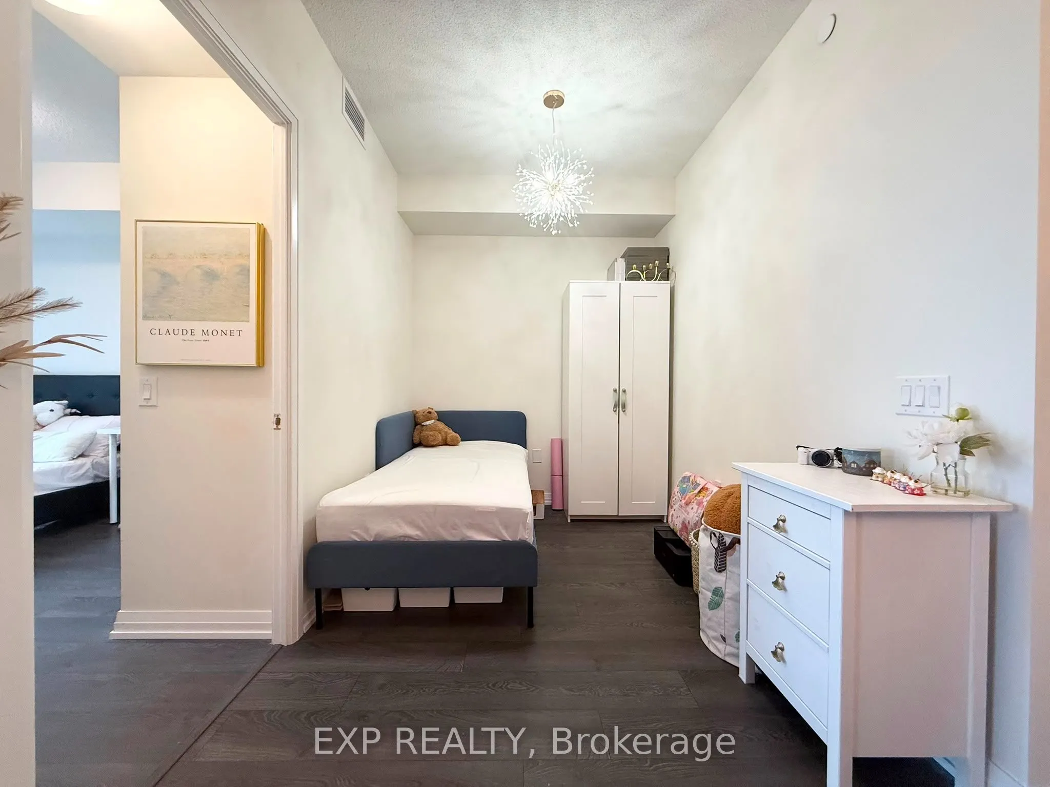 50 Thomas Riley Road #520