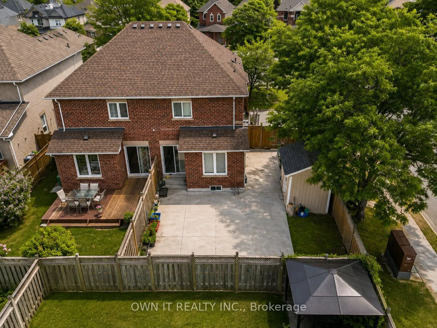 137 Prairie Rose Circle