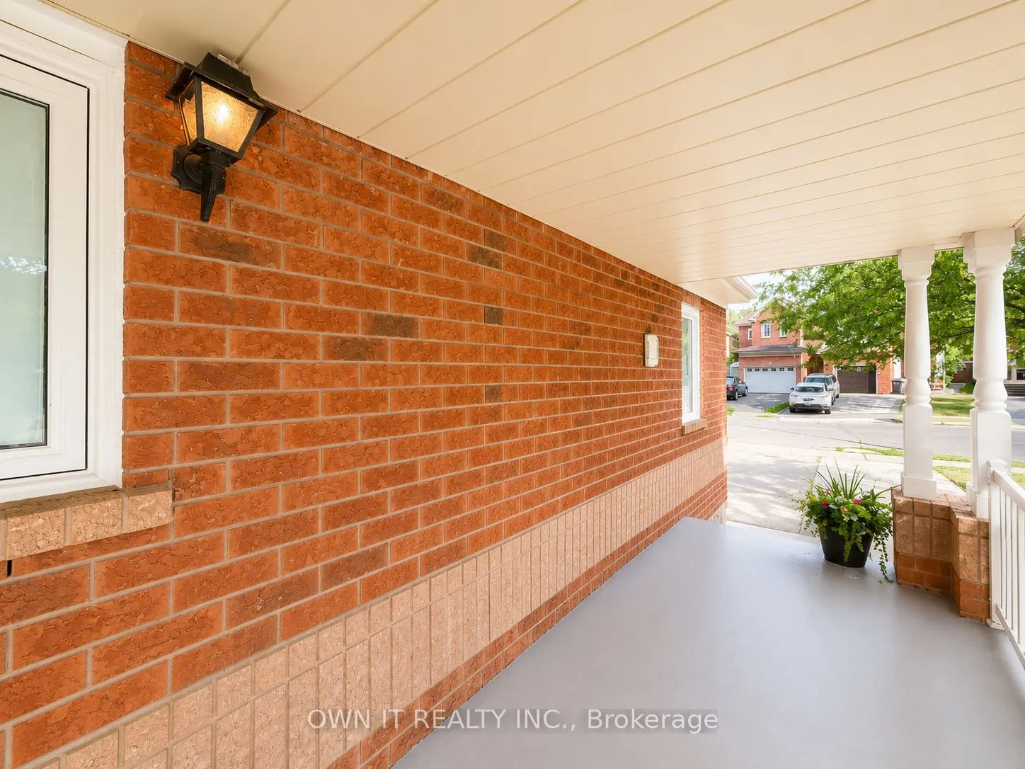 137 Prairie Rose Circle