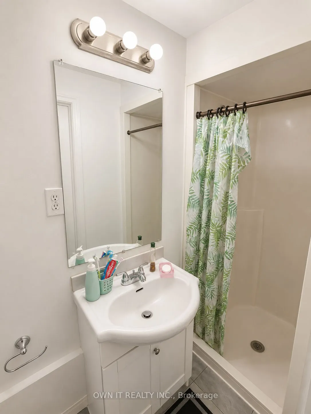 137 Prairie Rose Circle