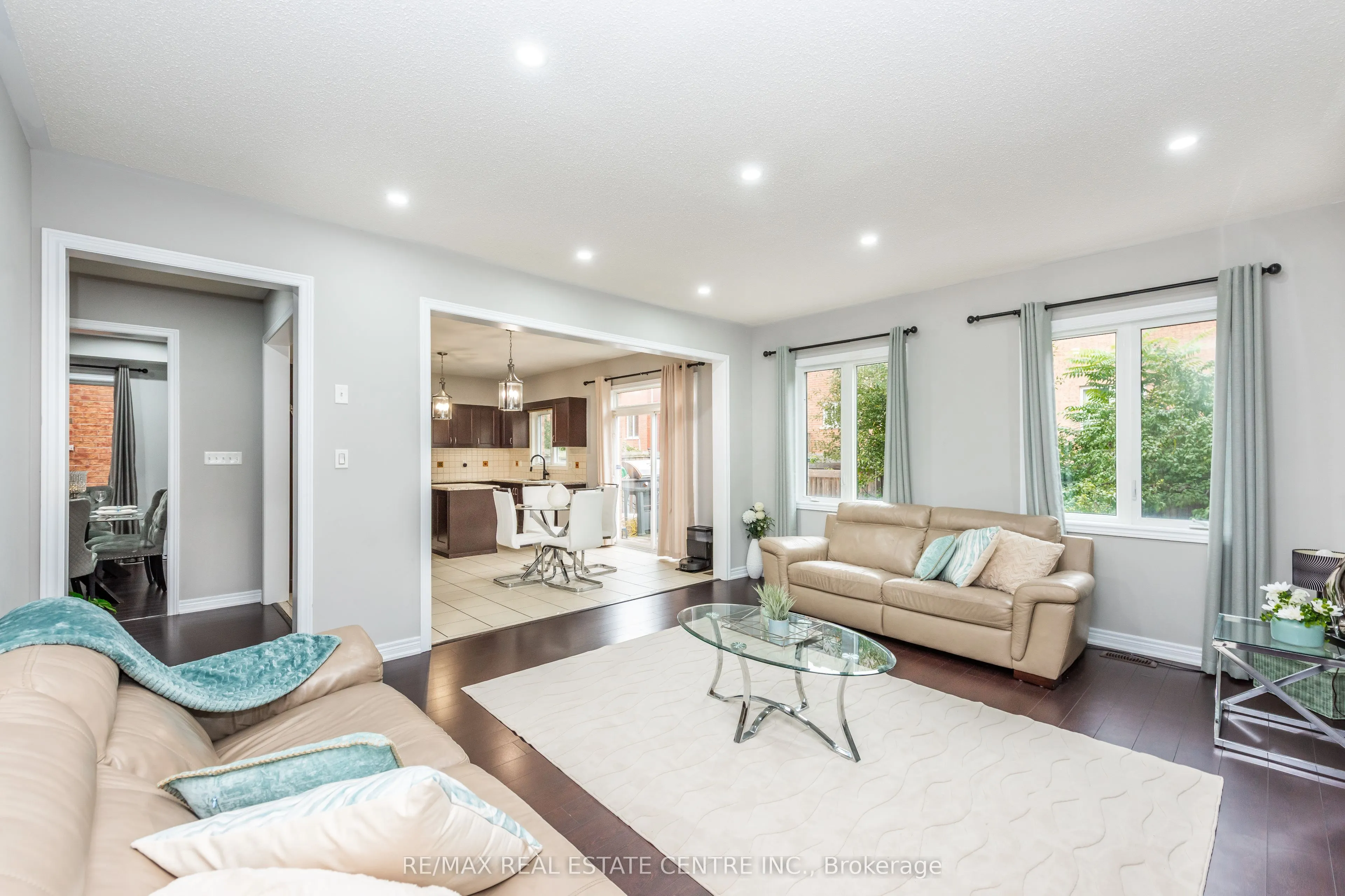 456 Laundon Terrace
