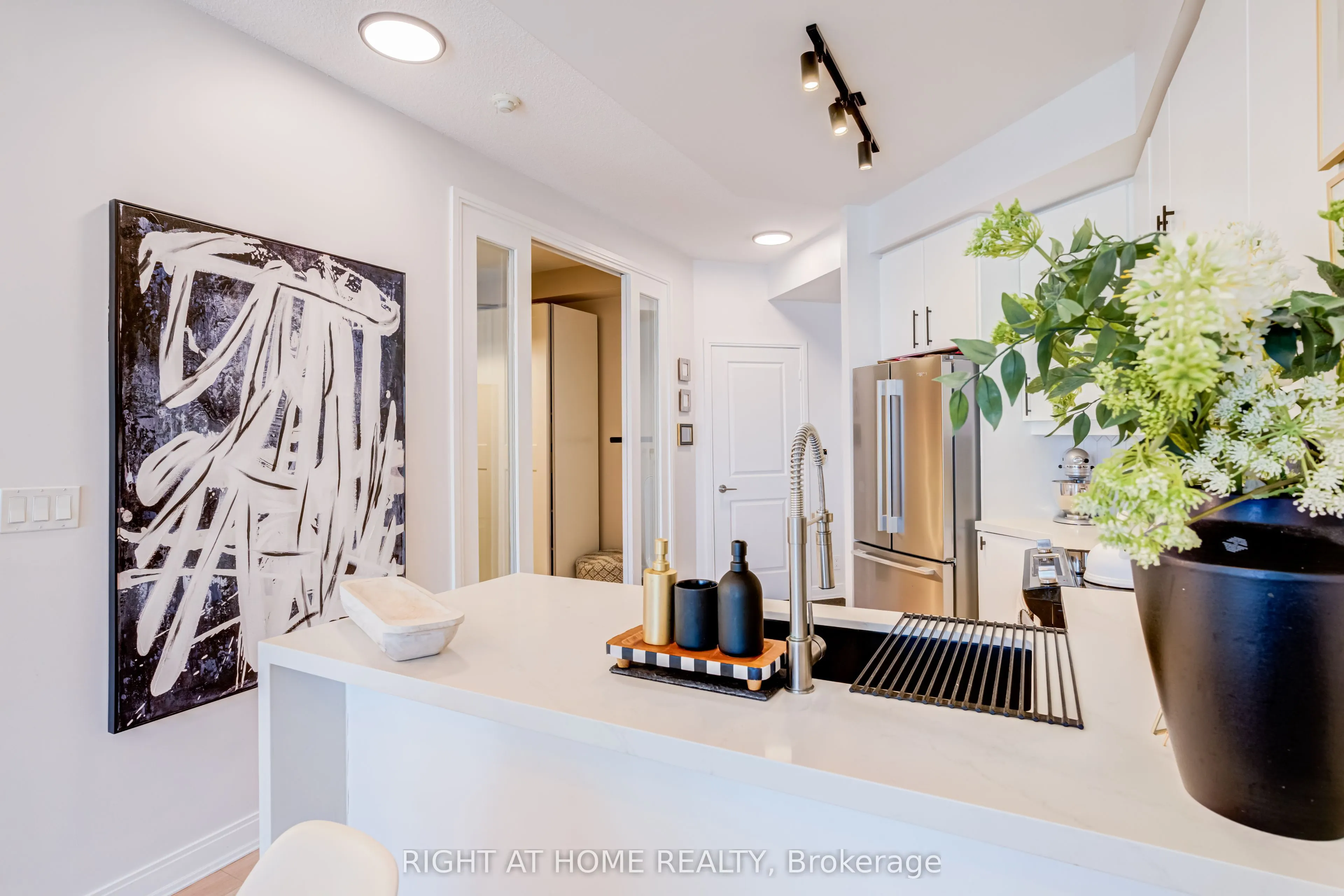70 Absolute Avenue #1405