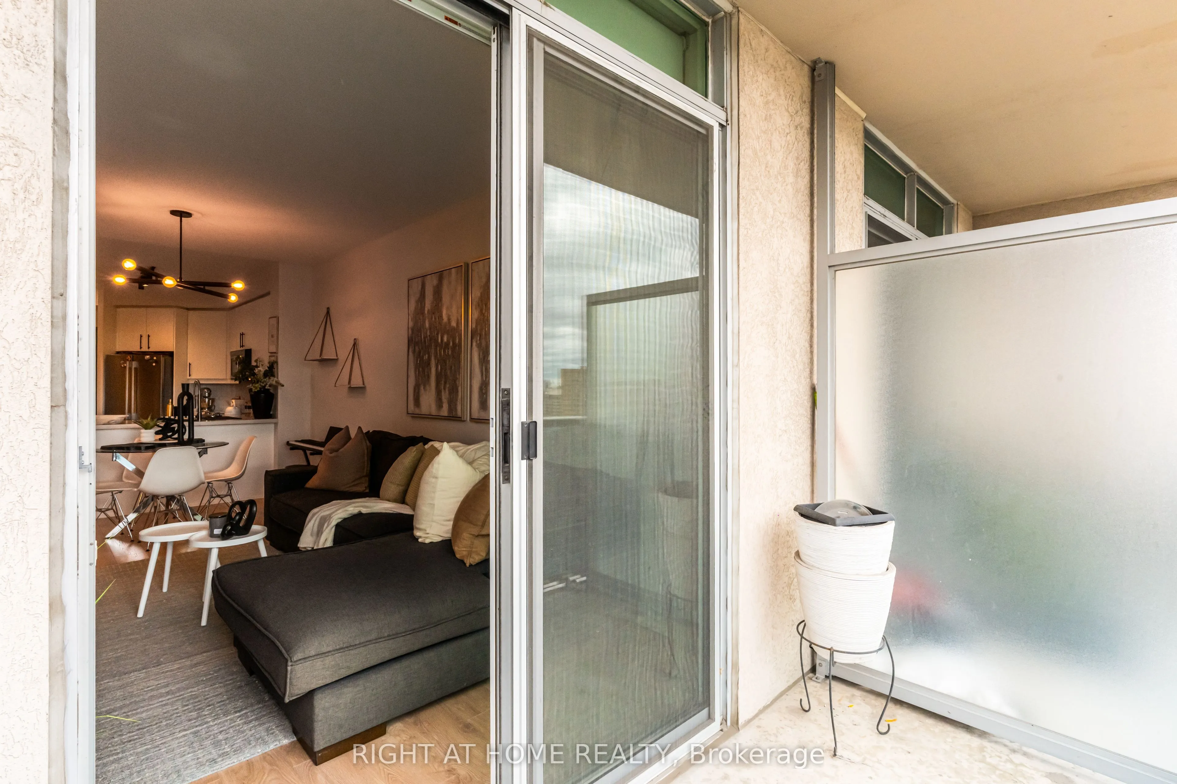 70 Absolute Avenue #1405