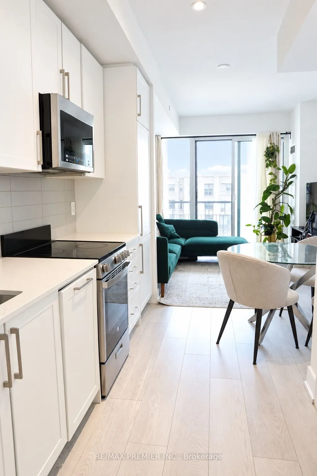 2450 Old Bronte Road #544