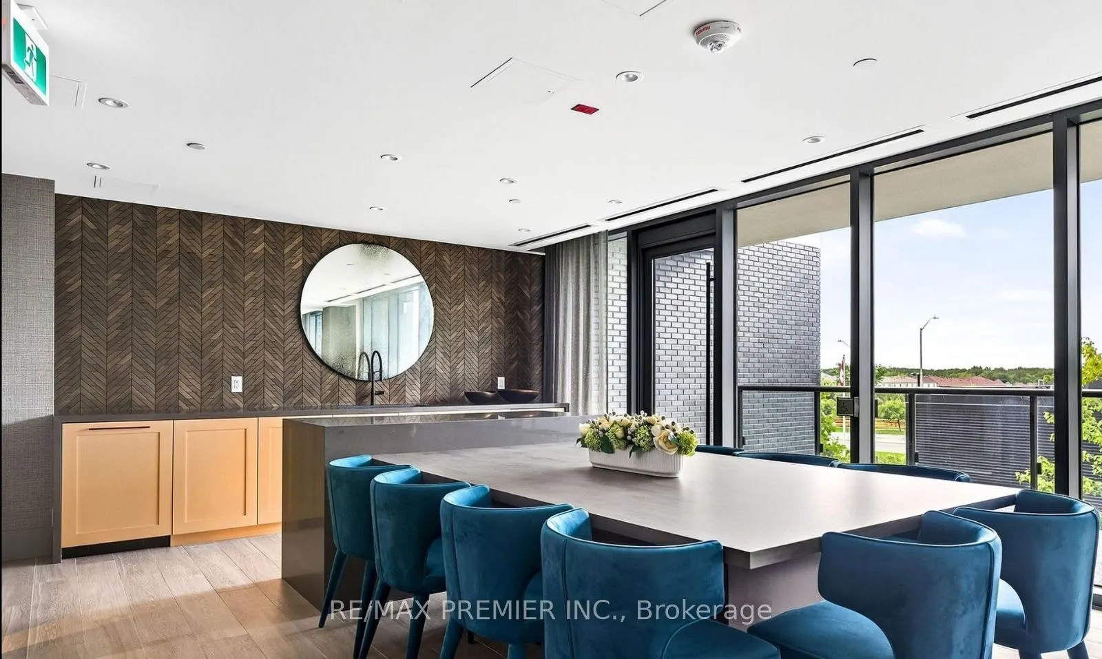 2450 Old Bronte Road #544