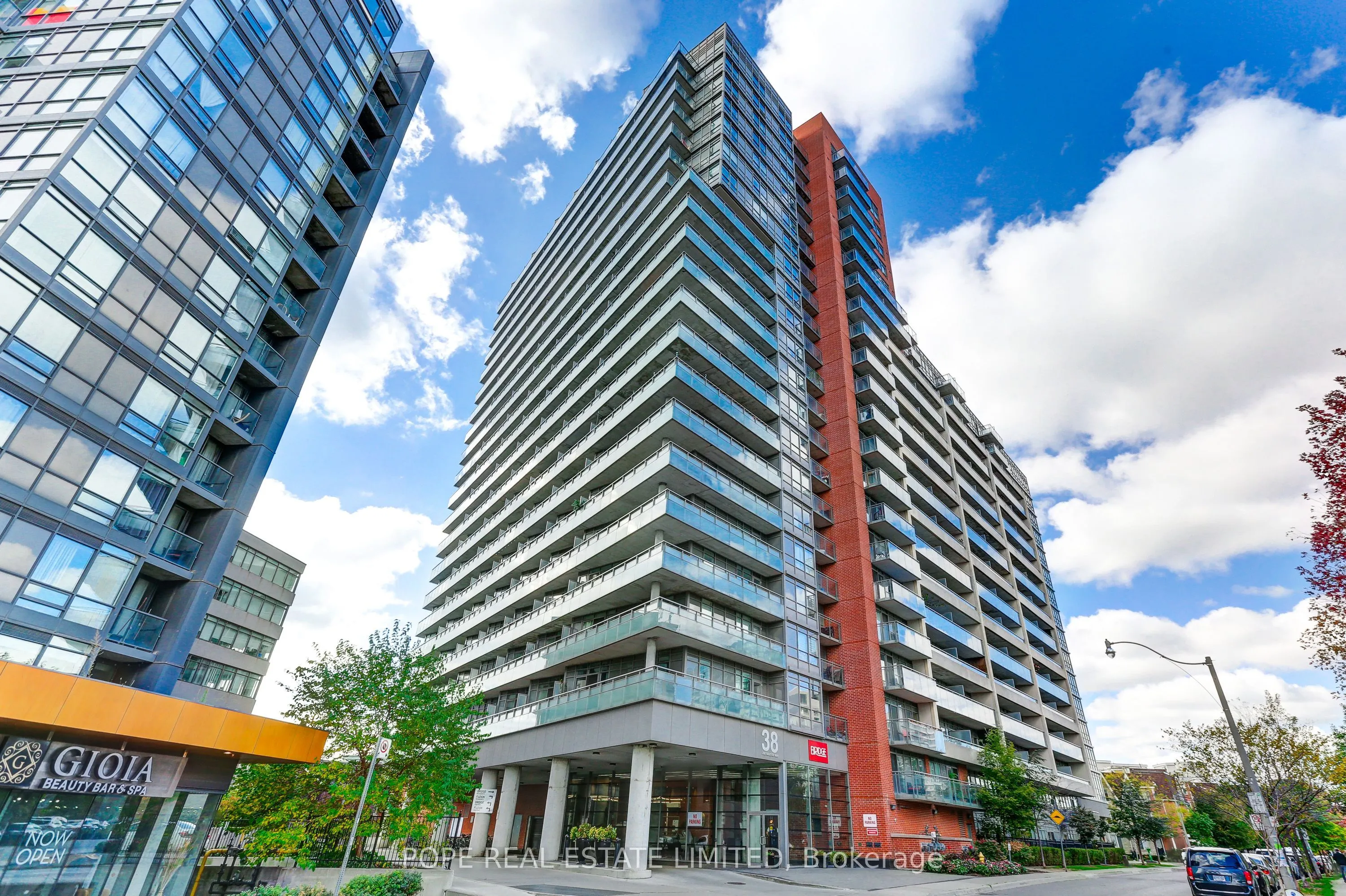 38 Joe Shuster Way #315