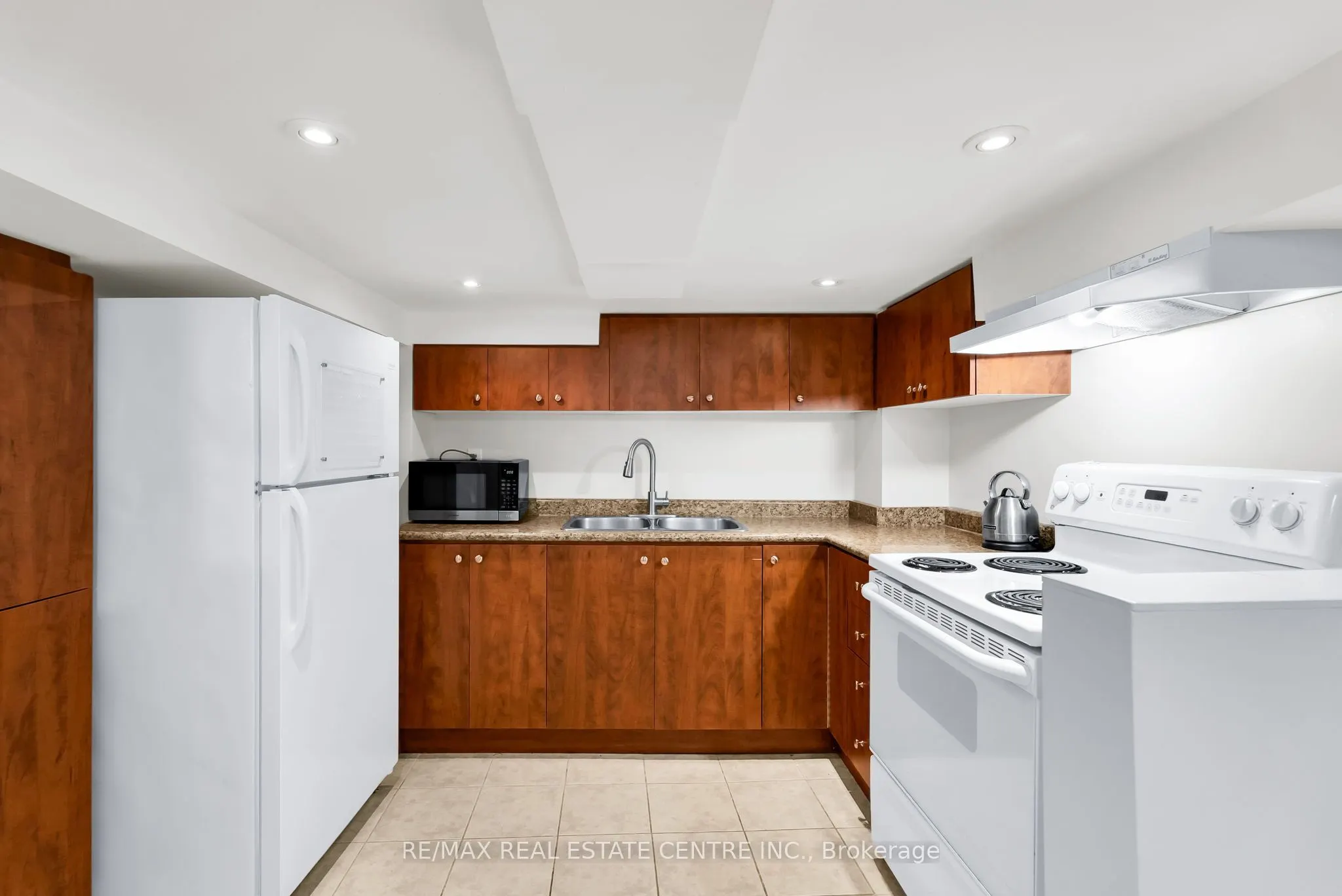 43 Delphinium Way