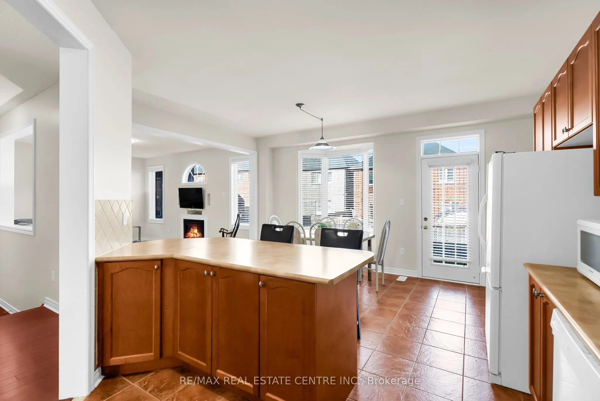 43 Delphinium Way