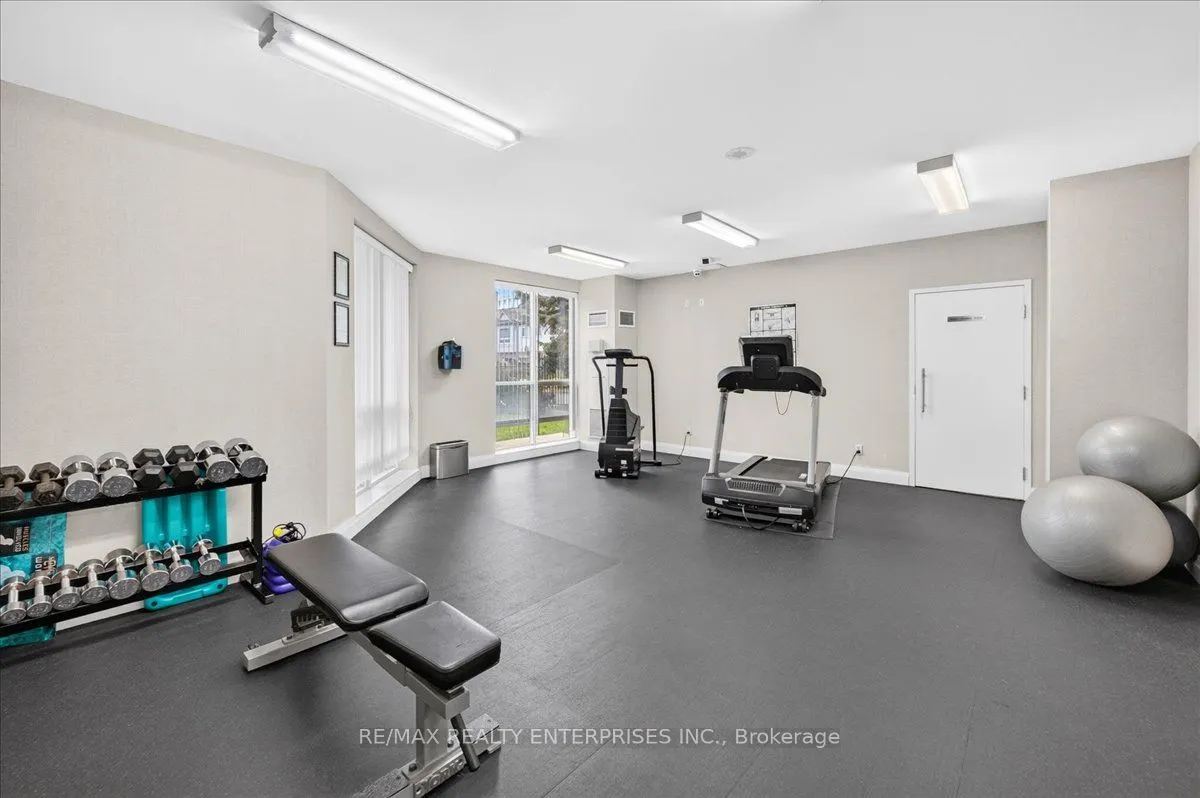 1150 Parkwest Place #403