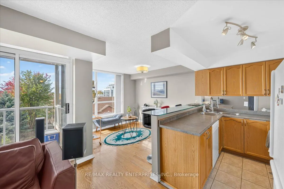 1150 Parkwest Place #403