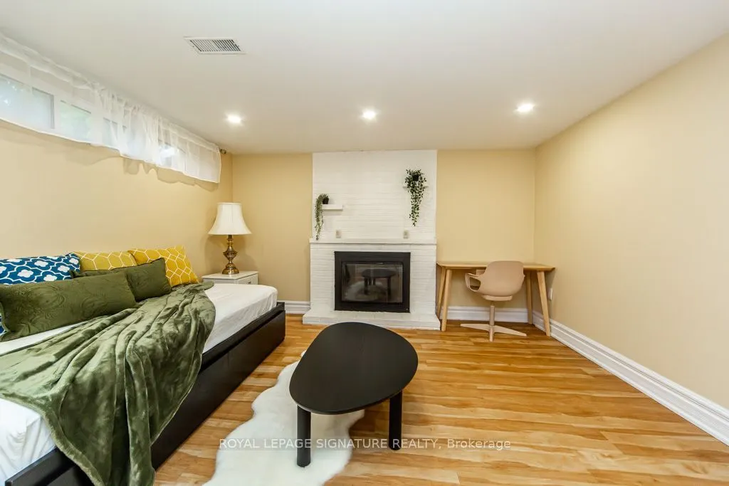 10 Beaver Bend Crescent