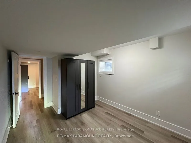 4 Charleston Road #Lower Level