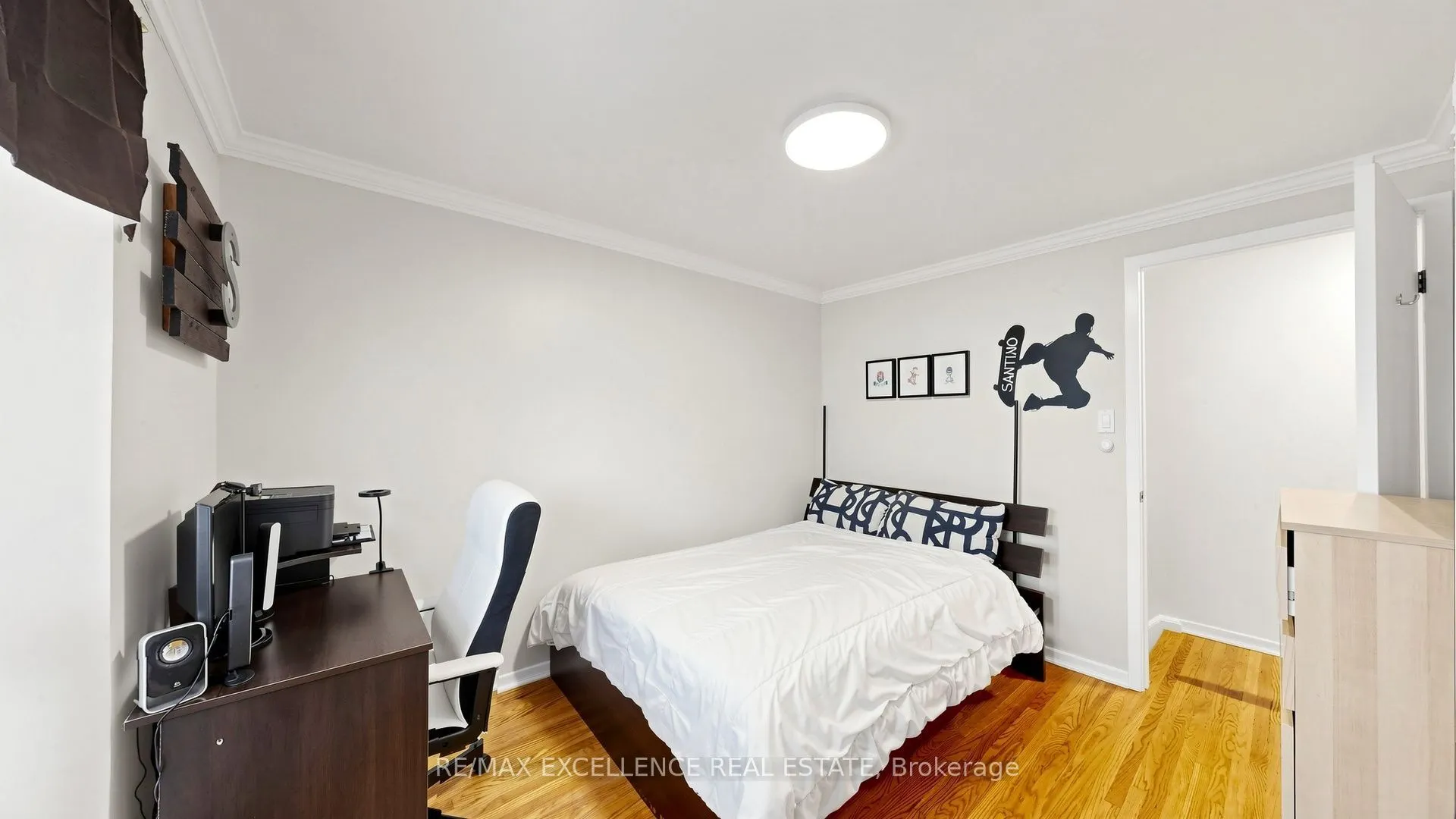 28 Glenvale Boulevard