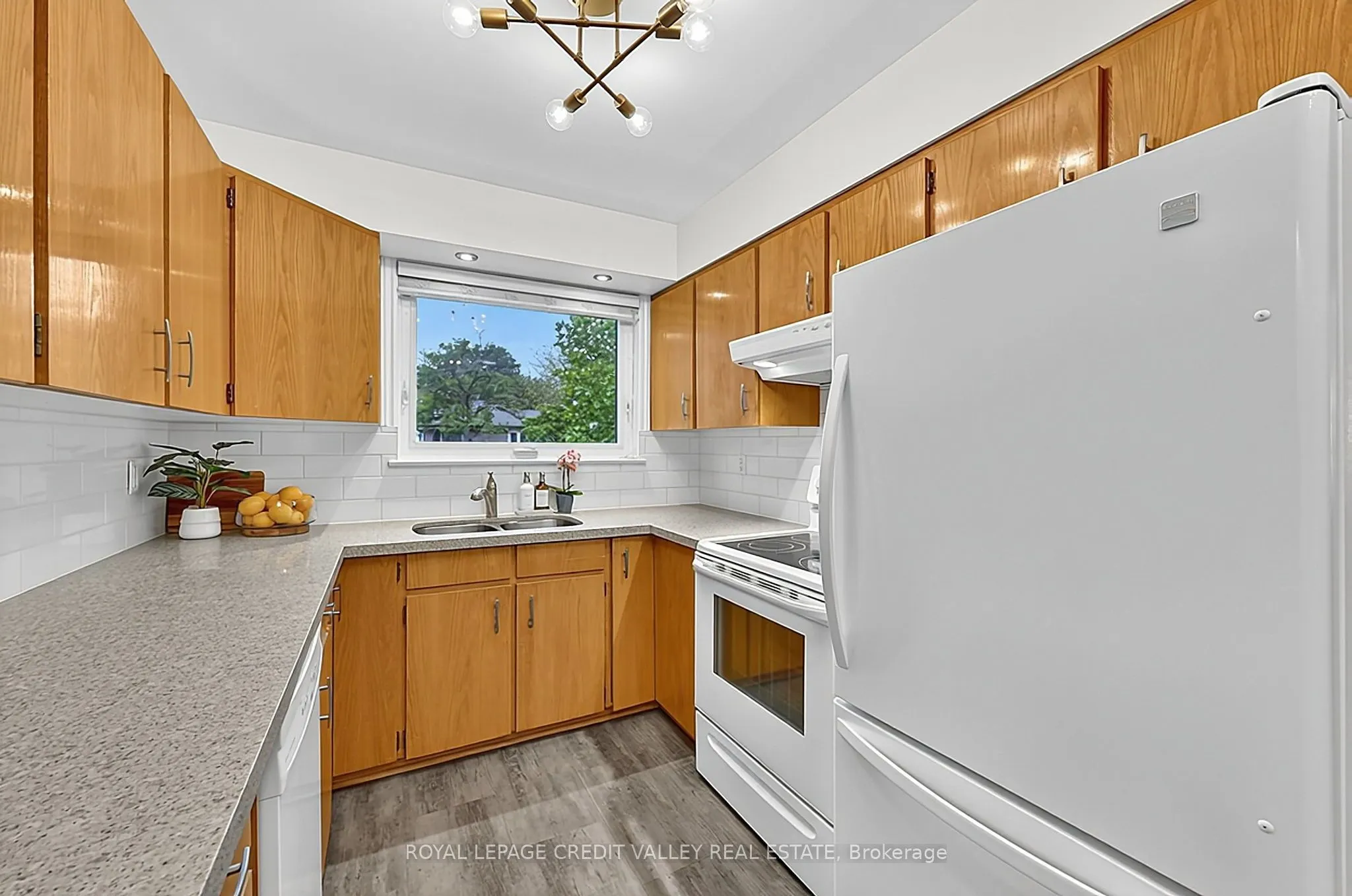 27 Castlemore Drive