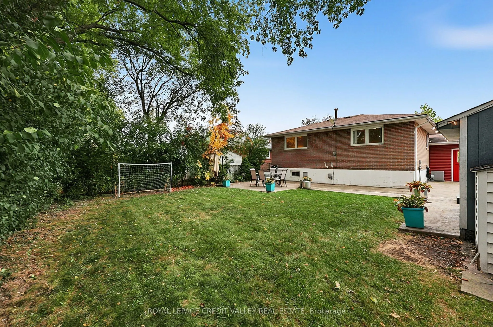 27 Castlemore Drive