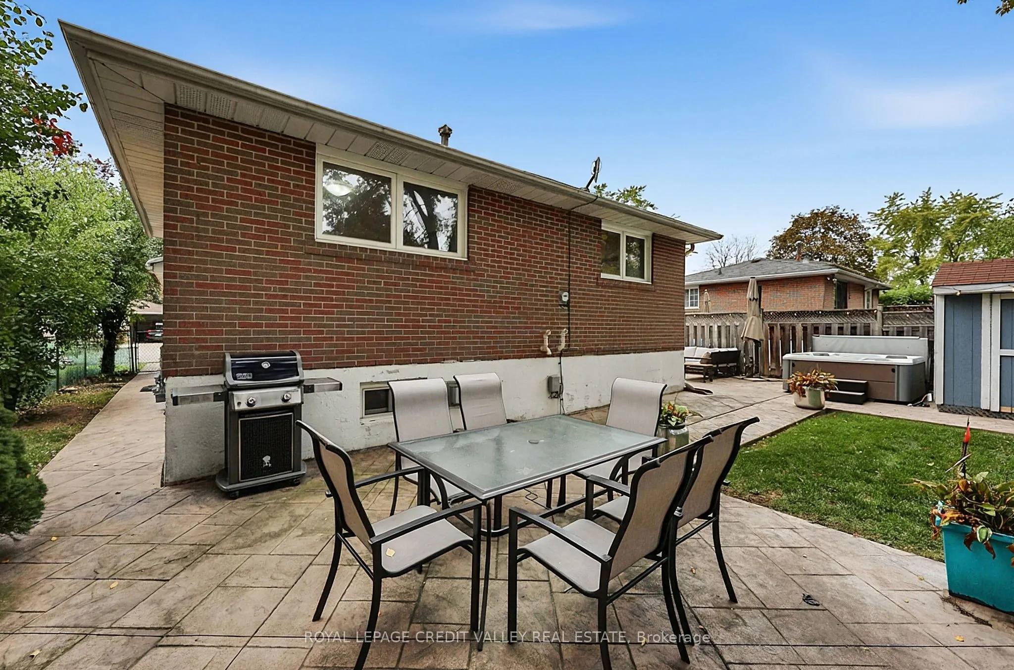 27 Castlemore Drive