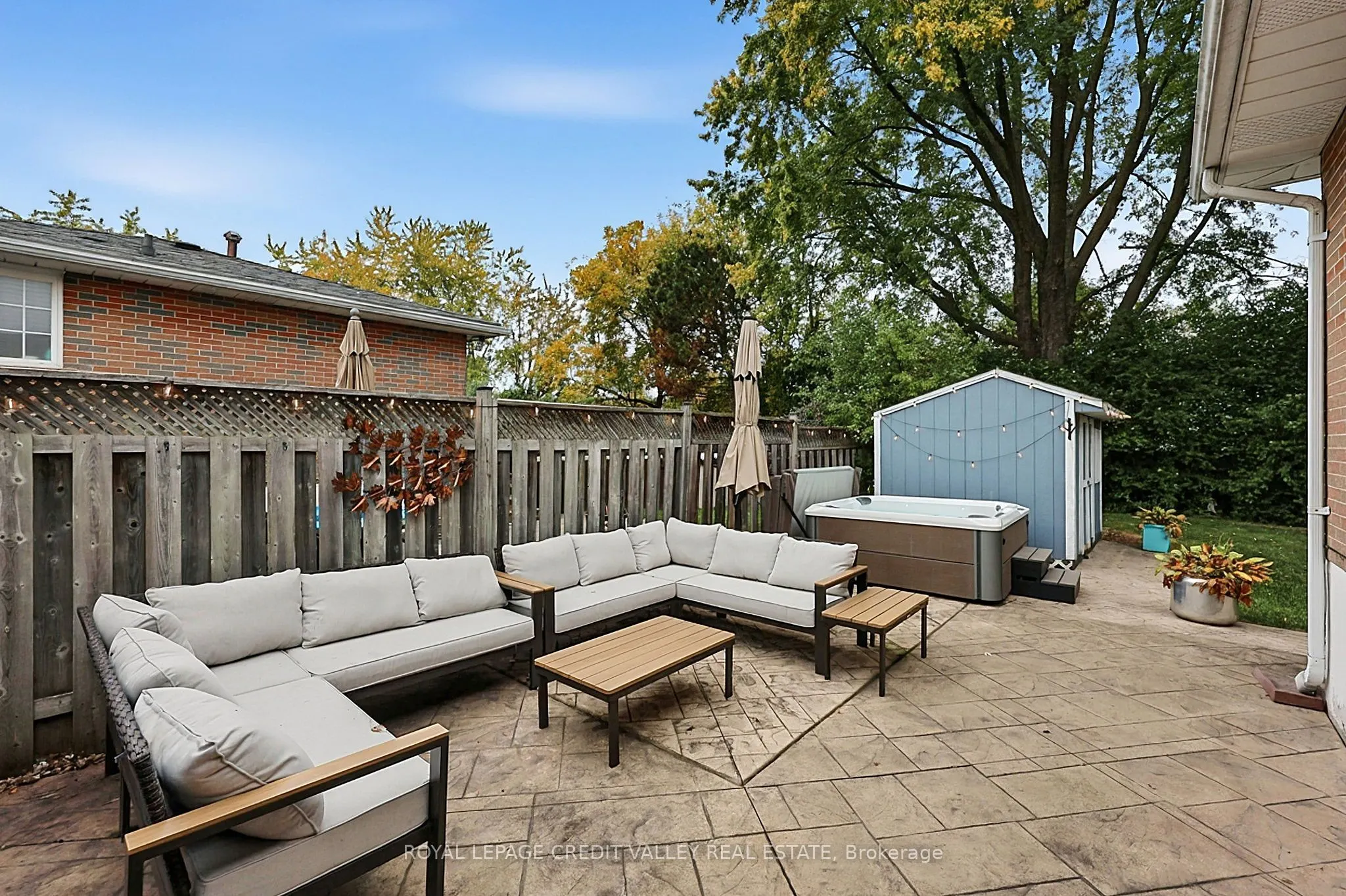 27 Castlemore Drive