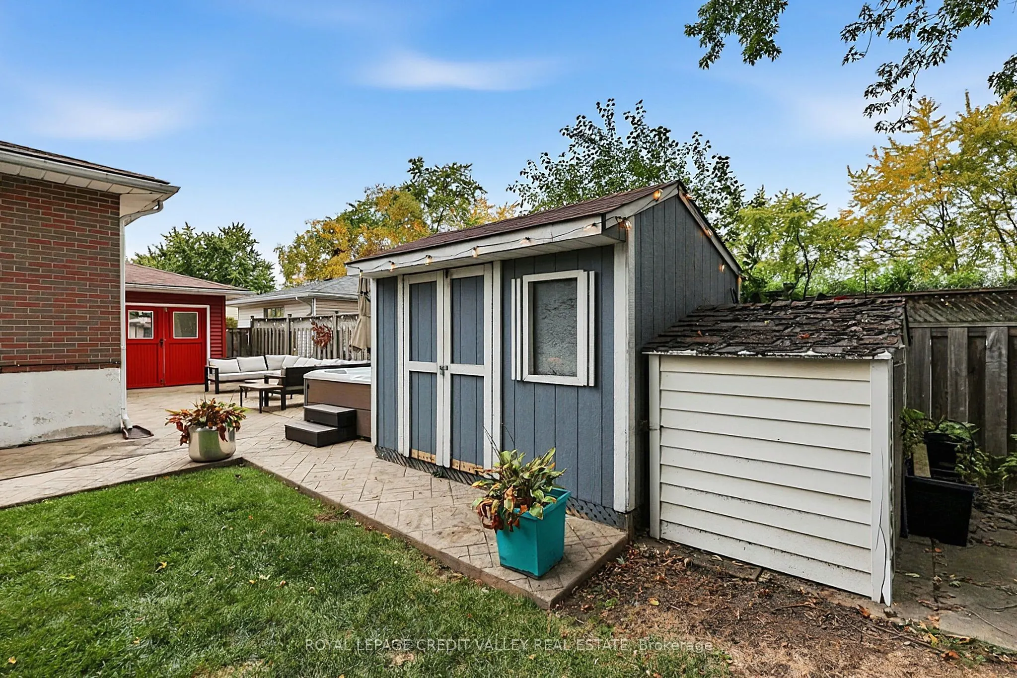 27 Castlemore Drive