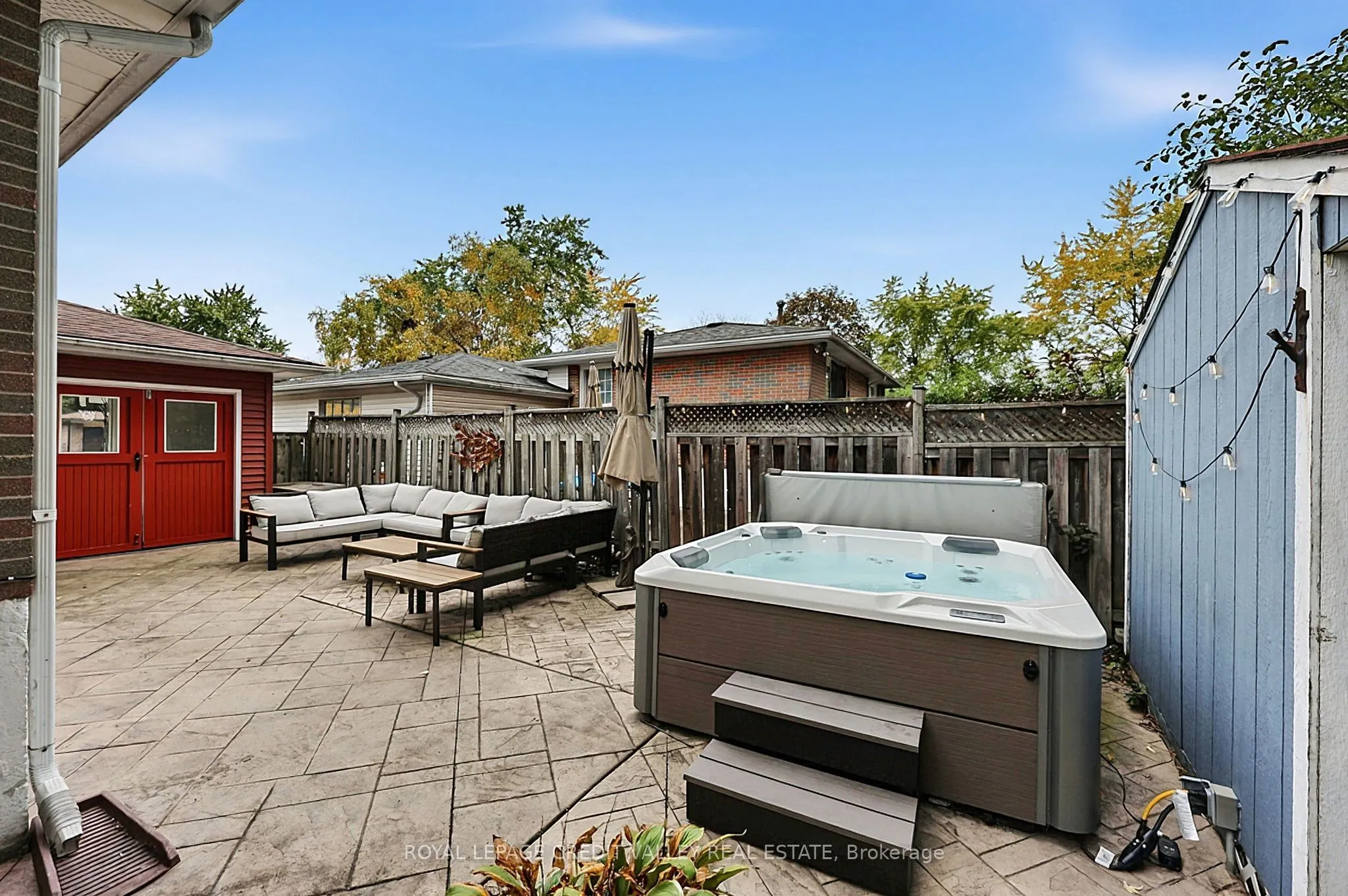 27 Castlemore Drive