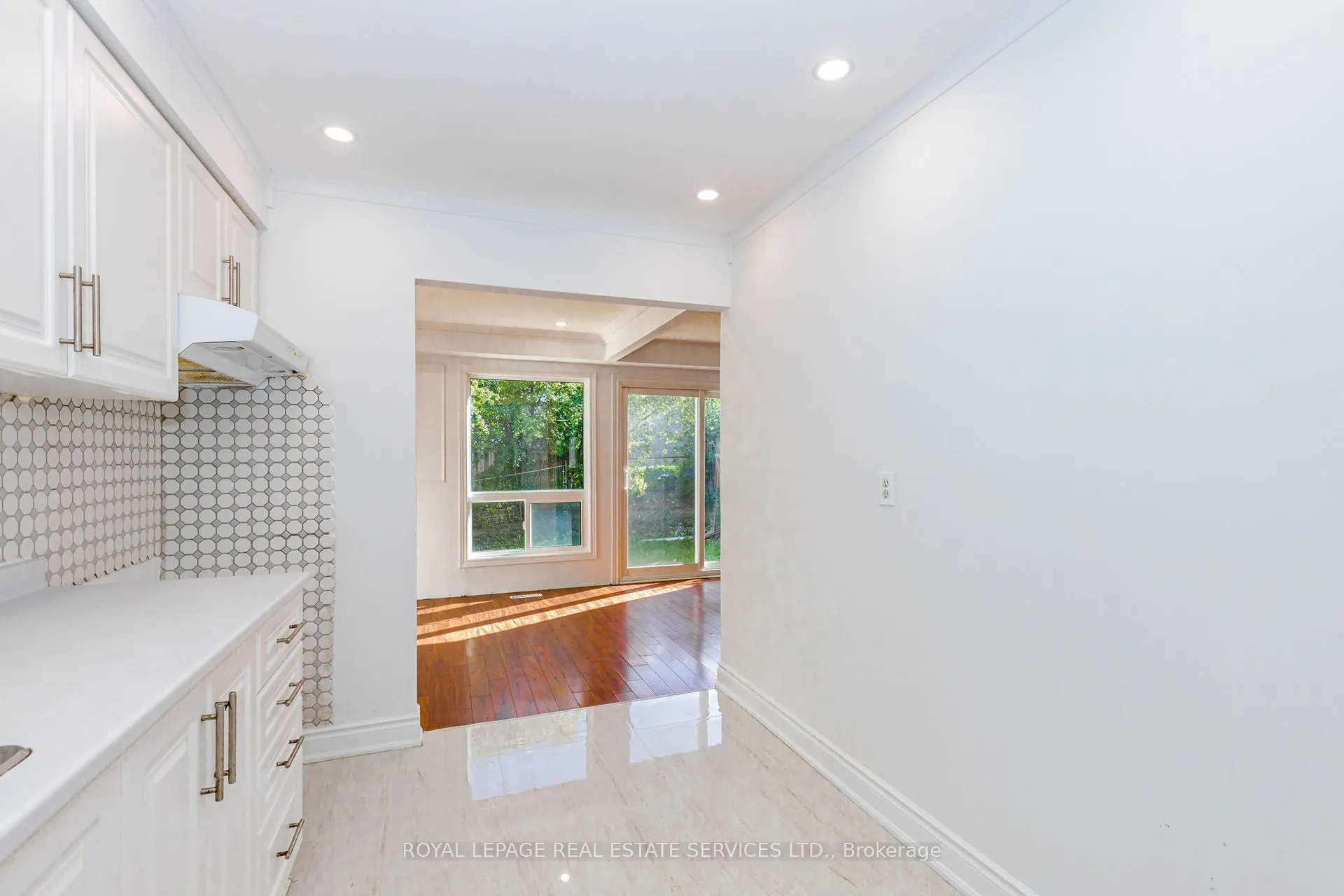 15 Huson Court