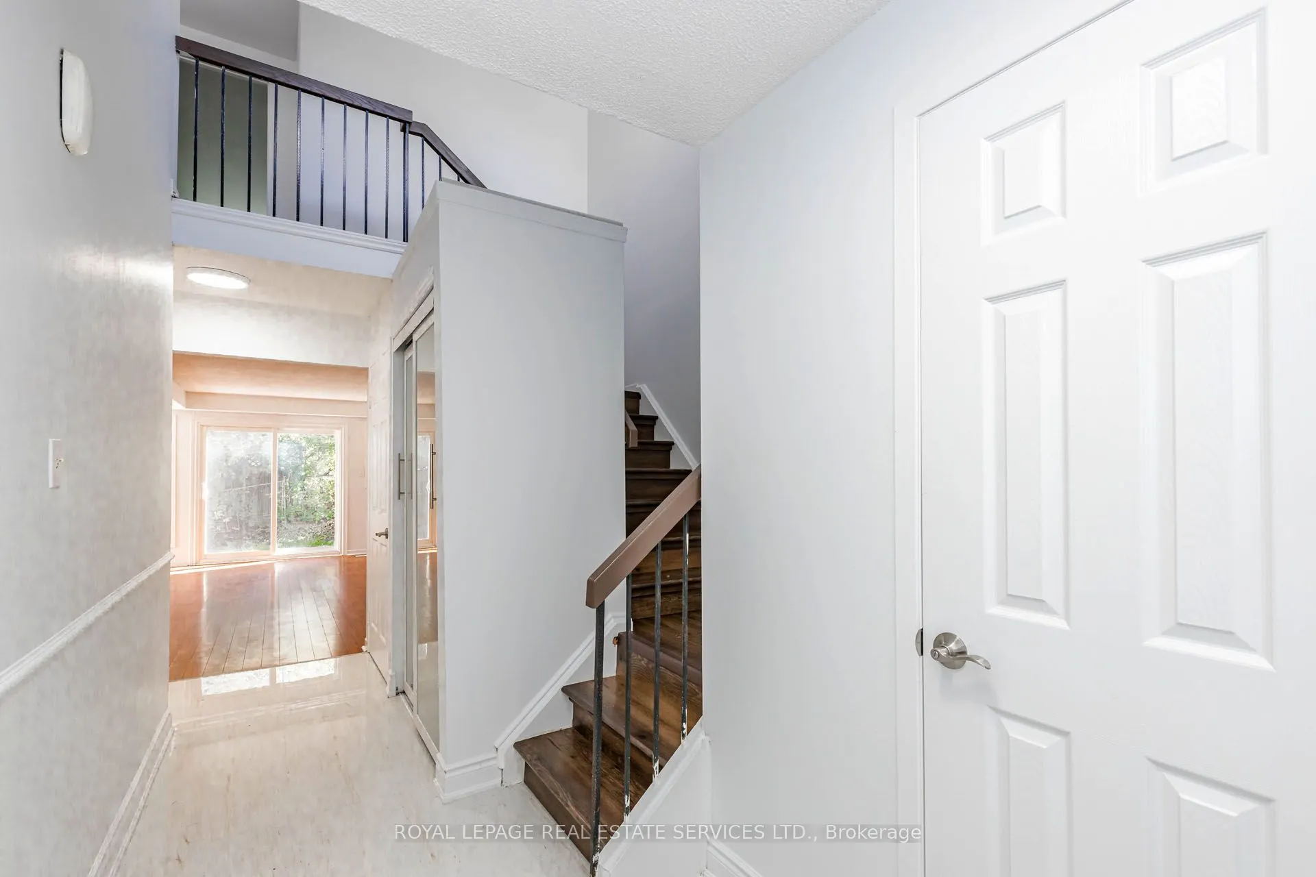 15 Huson Court