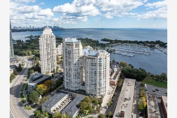 2285 Lake Shore Boulevard W
