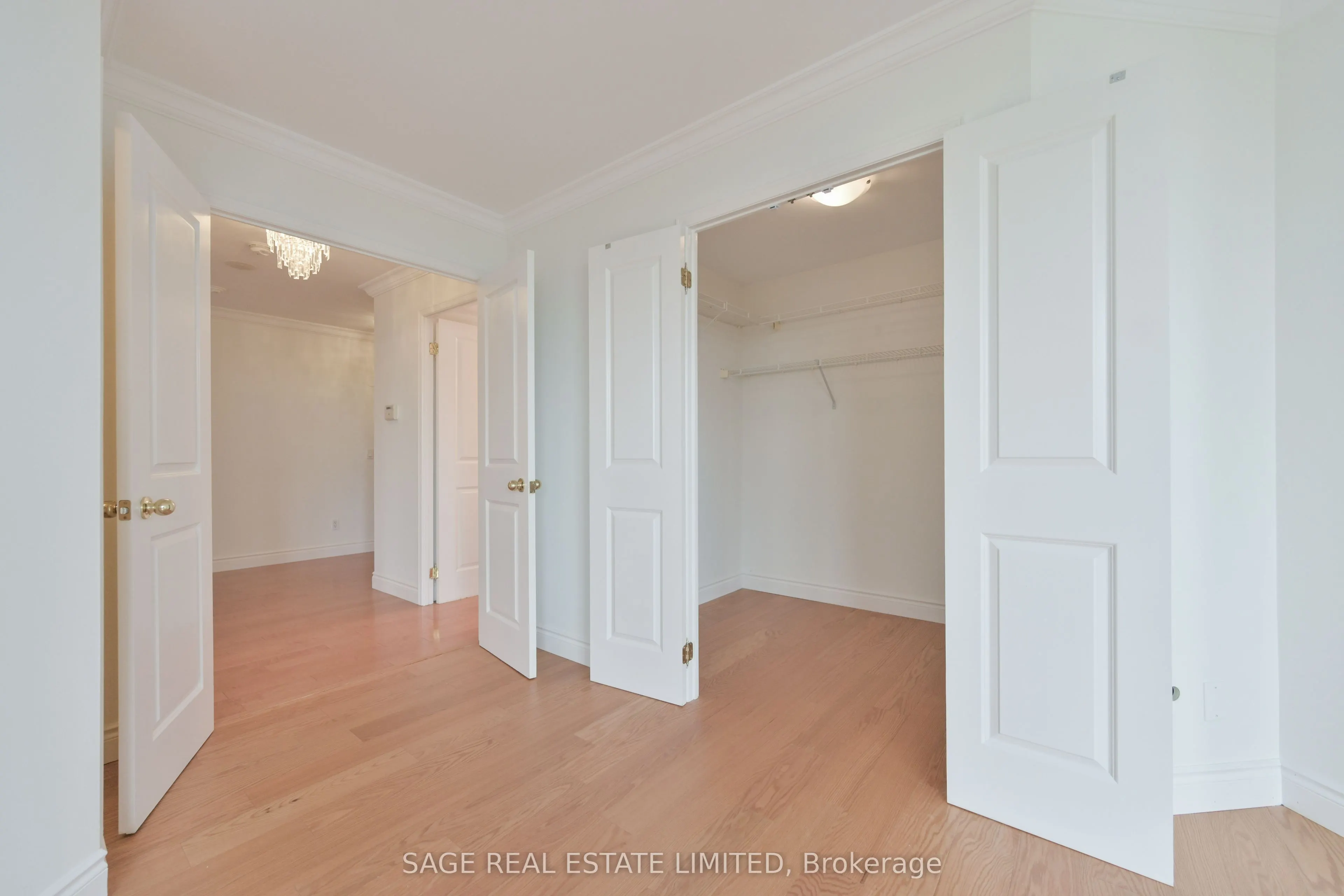 2285 Lake Shore Boulevard W #1806