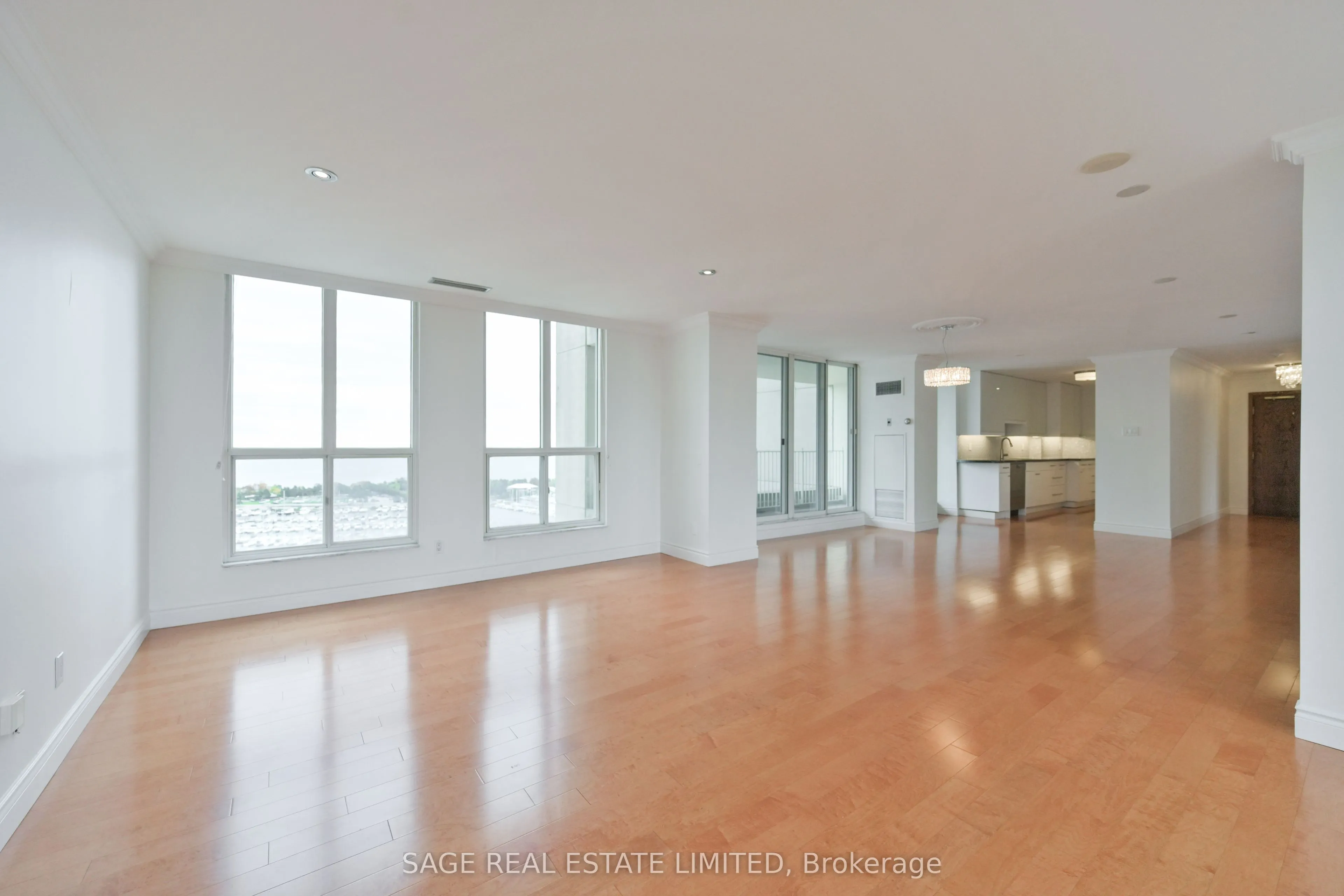 2285 Lake Shore Boulevard W #1806