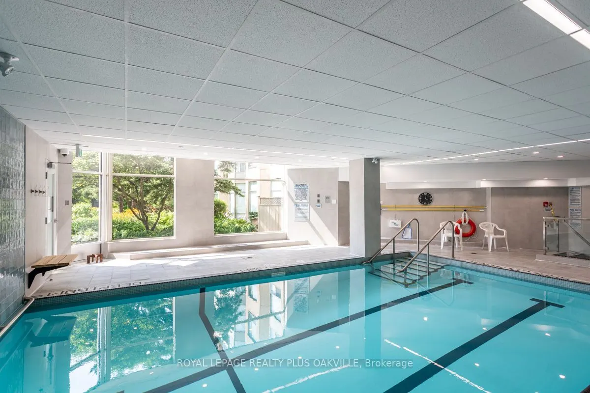 2511 Lakeshore Road W #712
