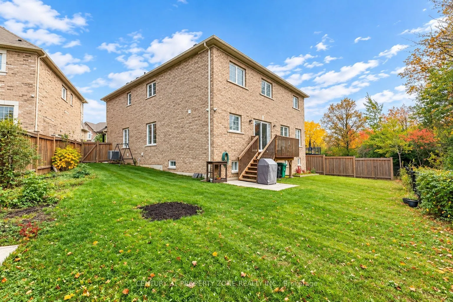 32 Young Garden Crescent