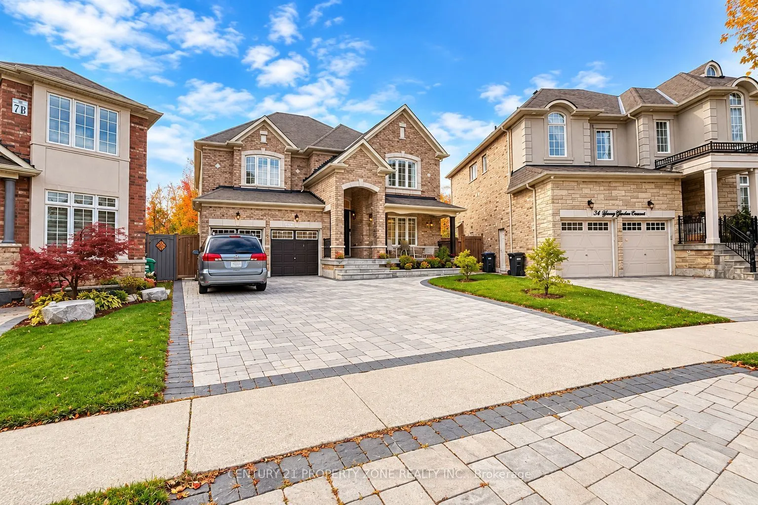 32 Young Garden Crescent