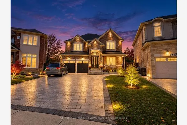32 Young Garden Crescent
