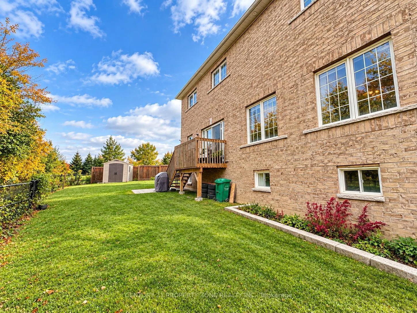 32 Young Garden Crescent