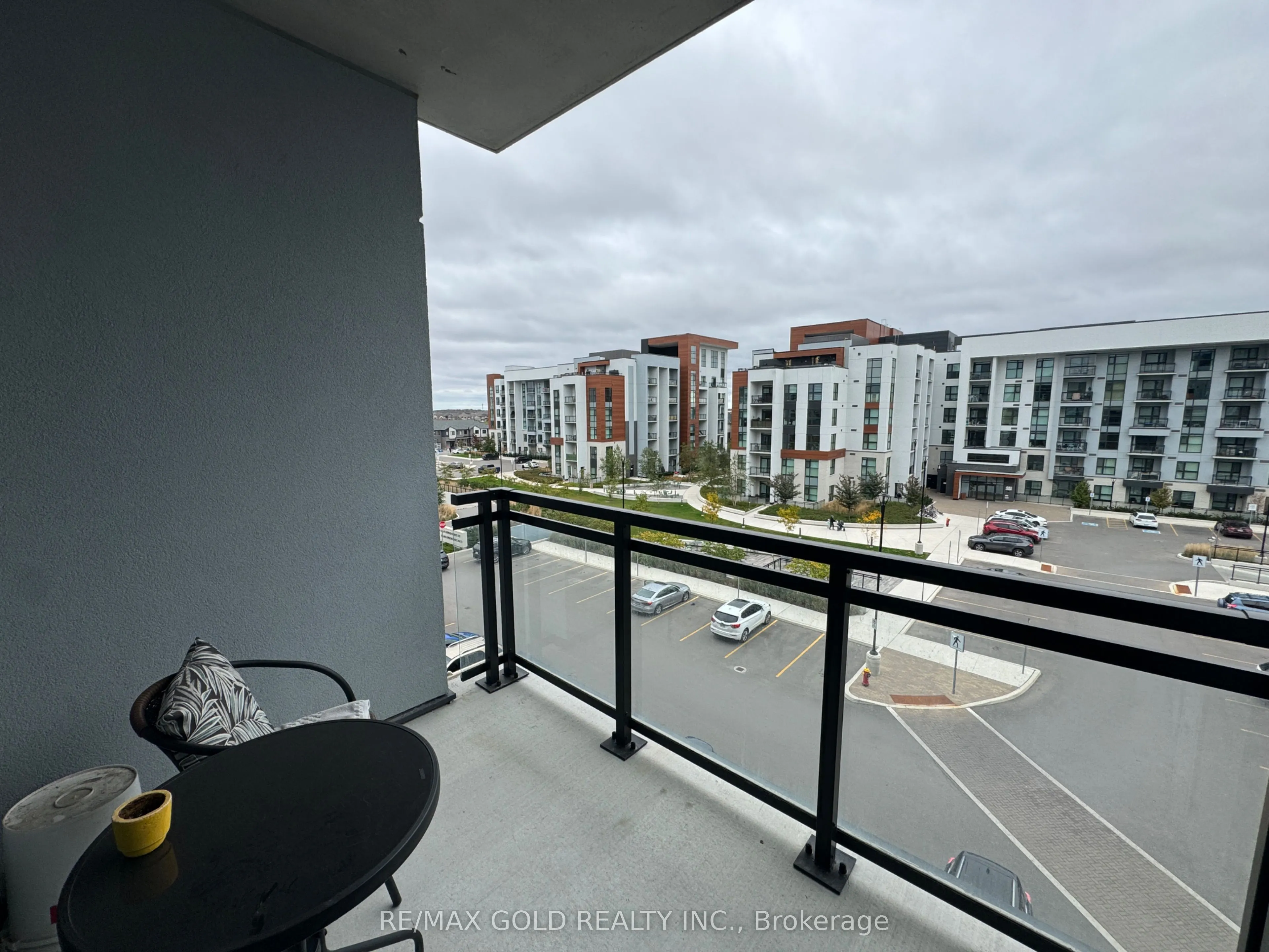 490 Gordon Krantz Avenue #411