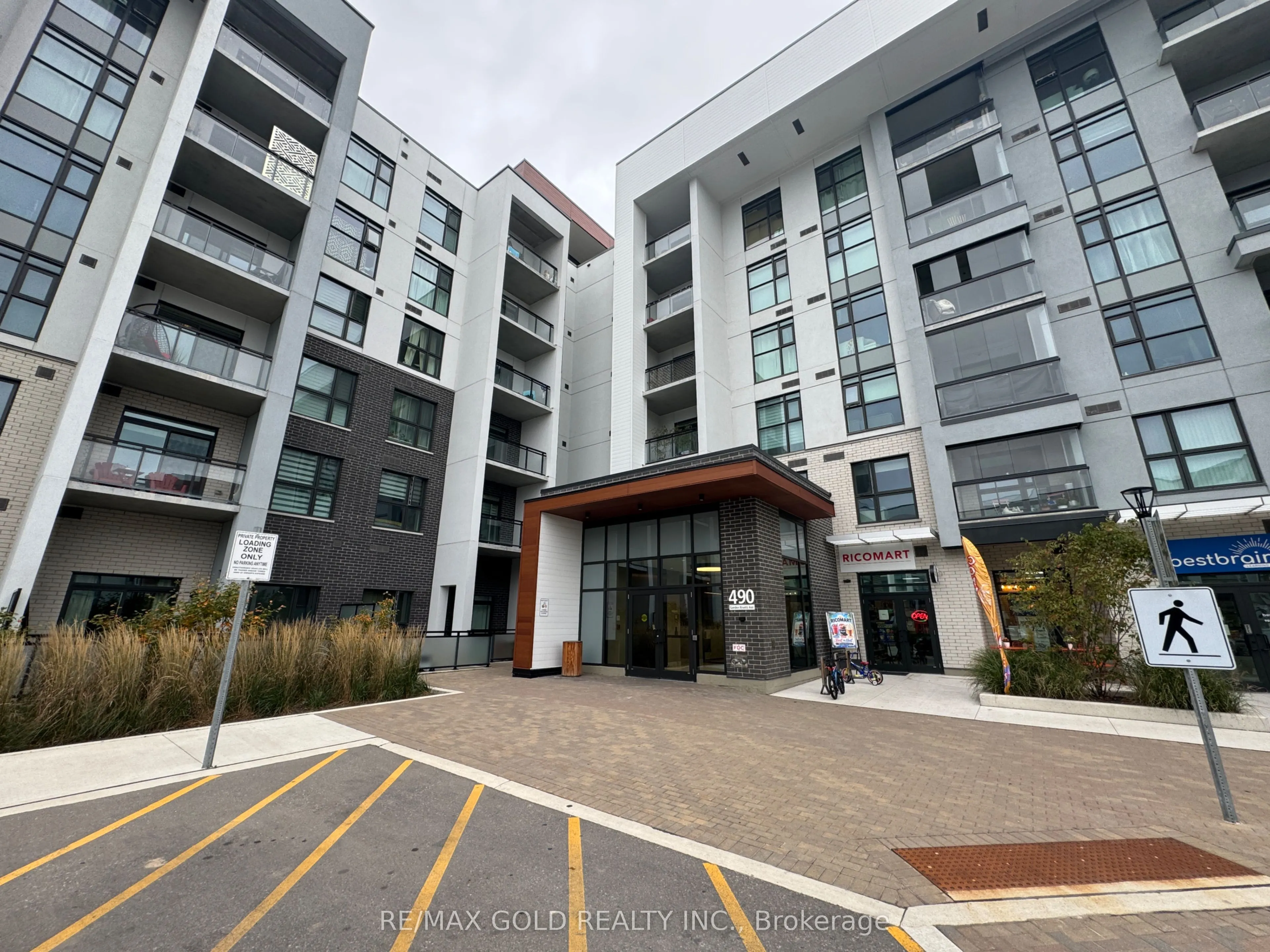 490 Gordon Krantz Avenue #411