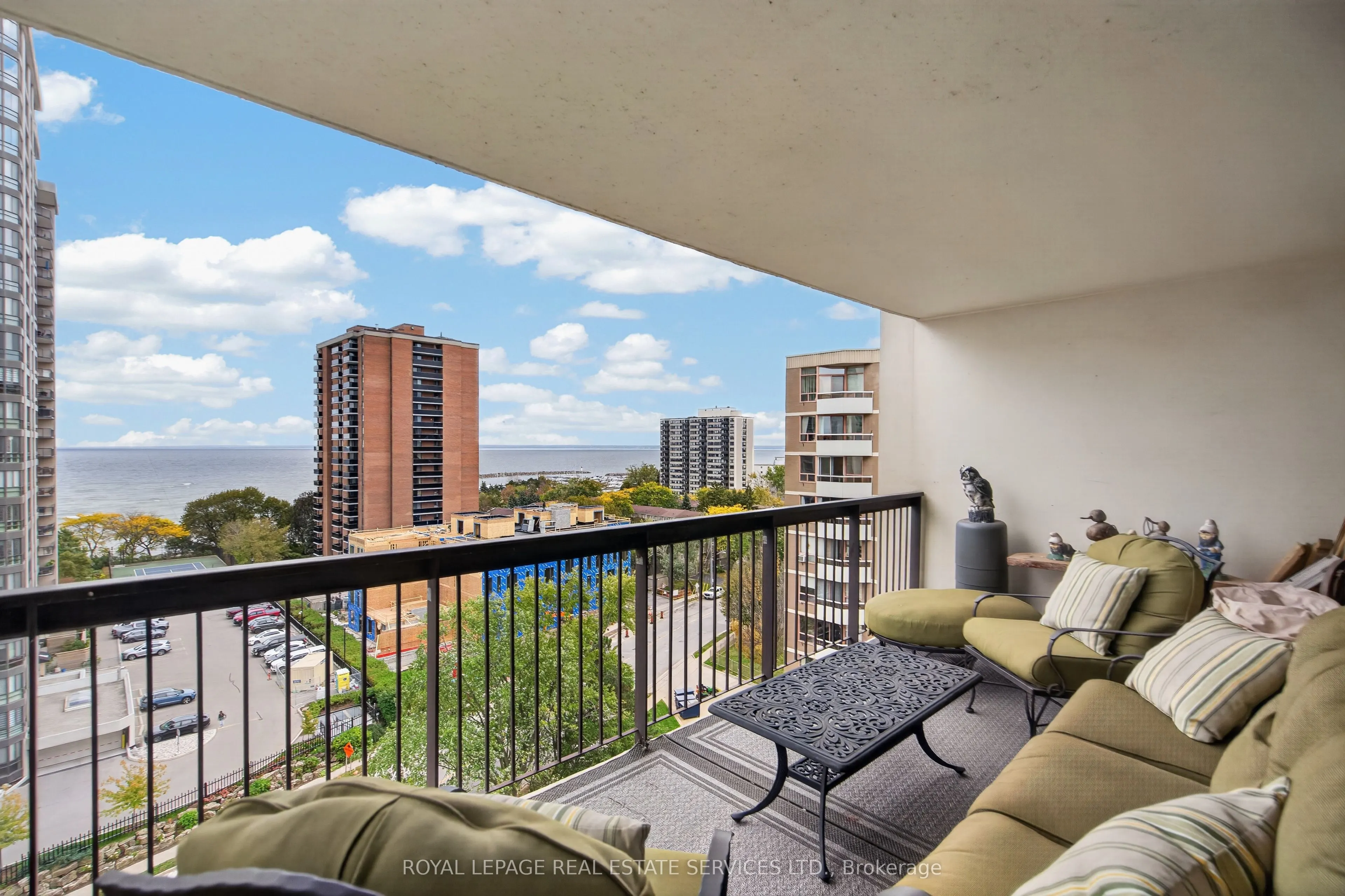 2185 Marine Drive #1001