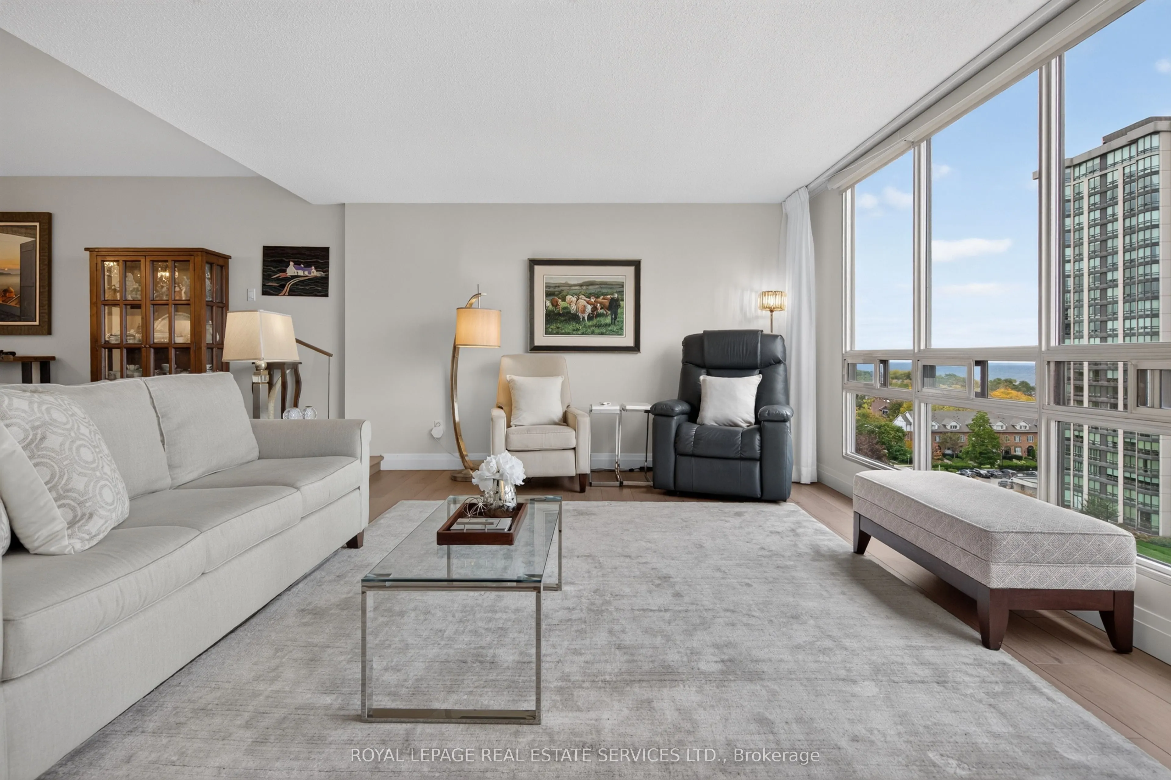 2185 Marine Drive #1001