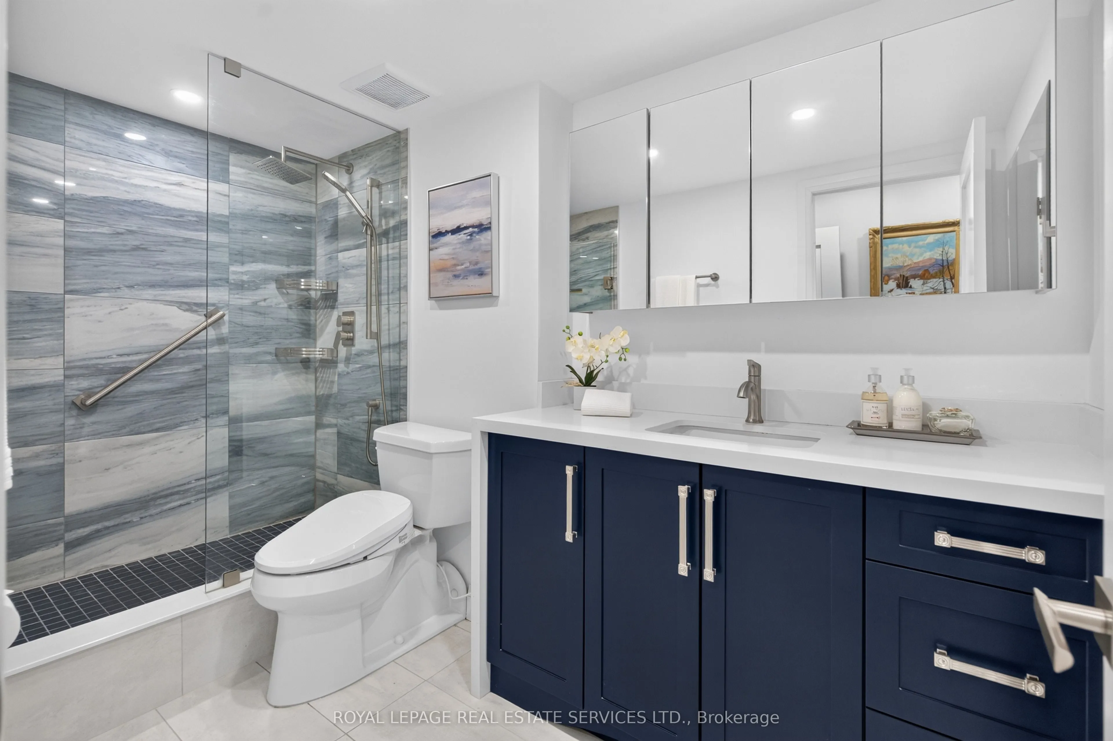 2185 Marine Drive #1001