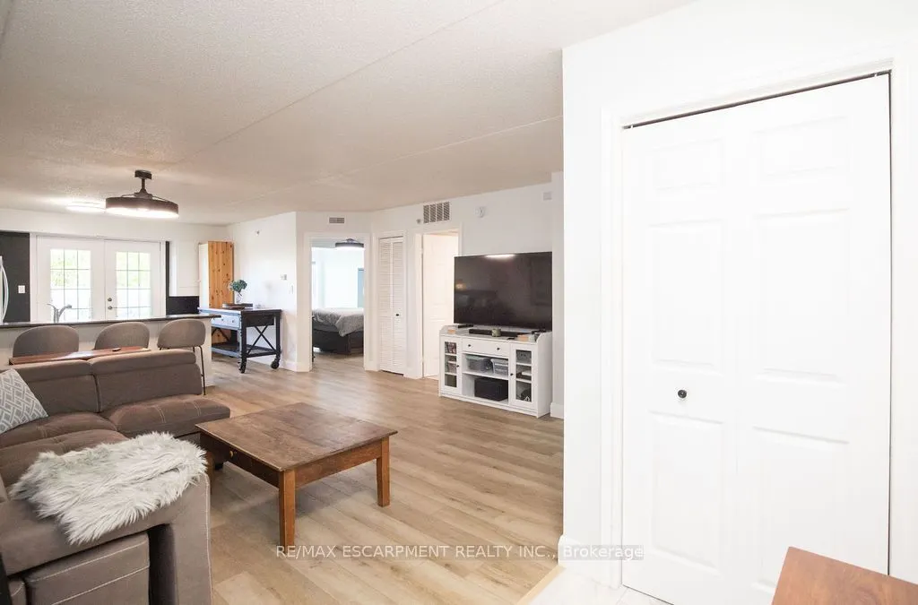 1480 Bishops Gate #207