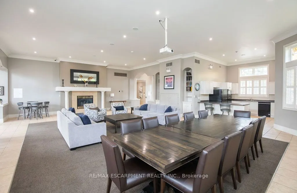 1480 Bishops Gate #207