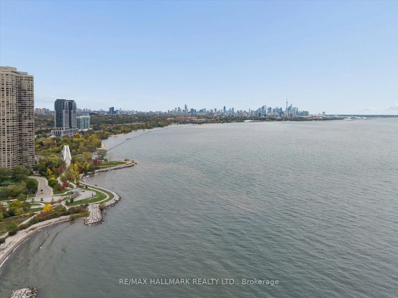 2087 Lake Shore Boulevard W #105