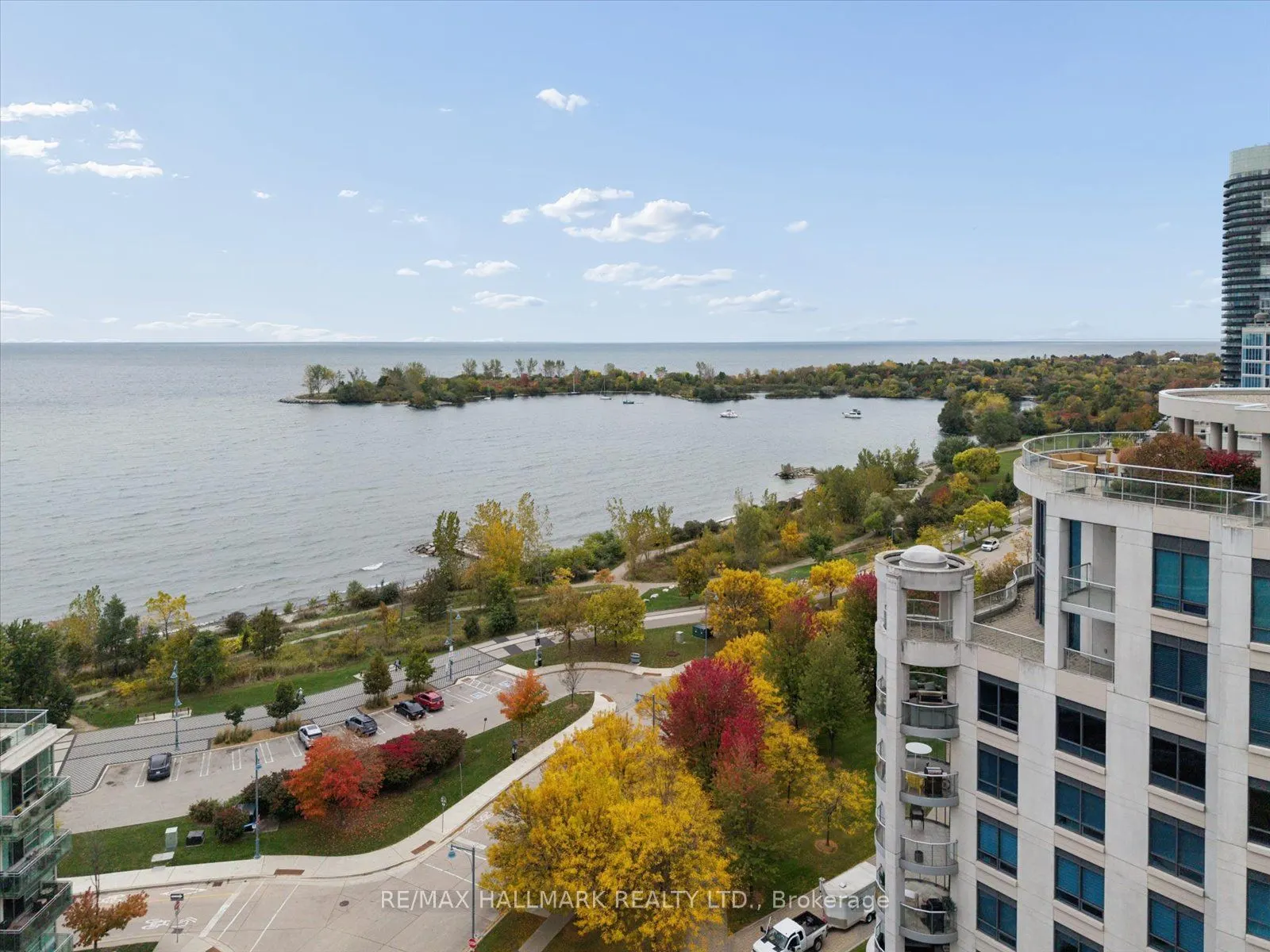 2087 Lake Shore Boulevard W #105
