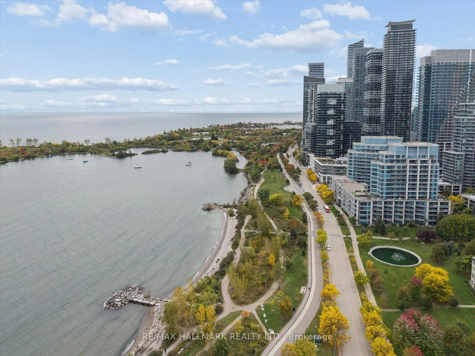 2087 Lake Shore Boulevard W #105