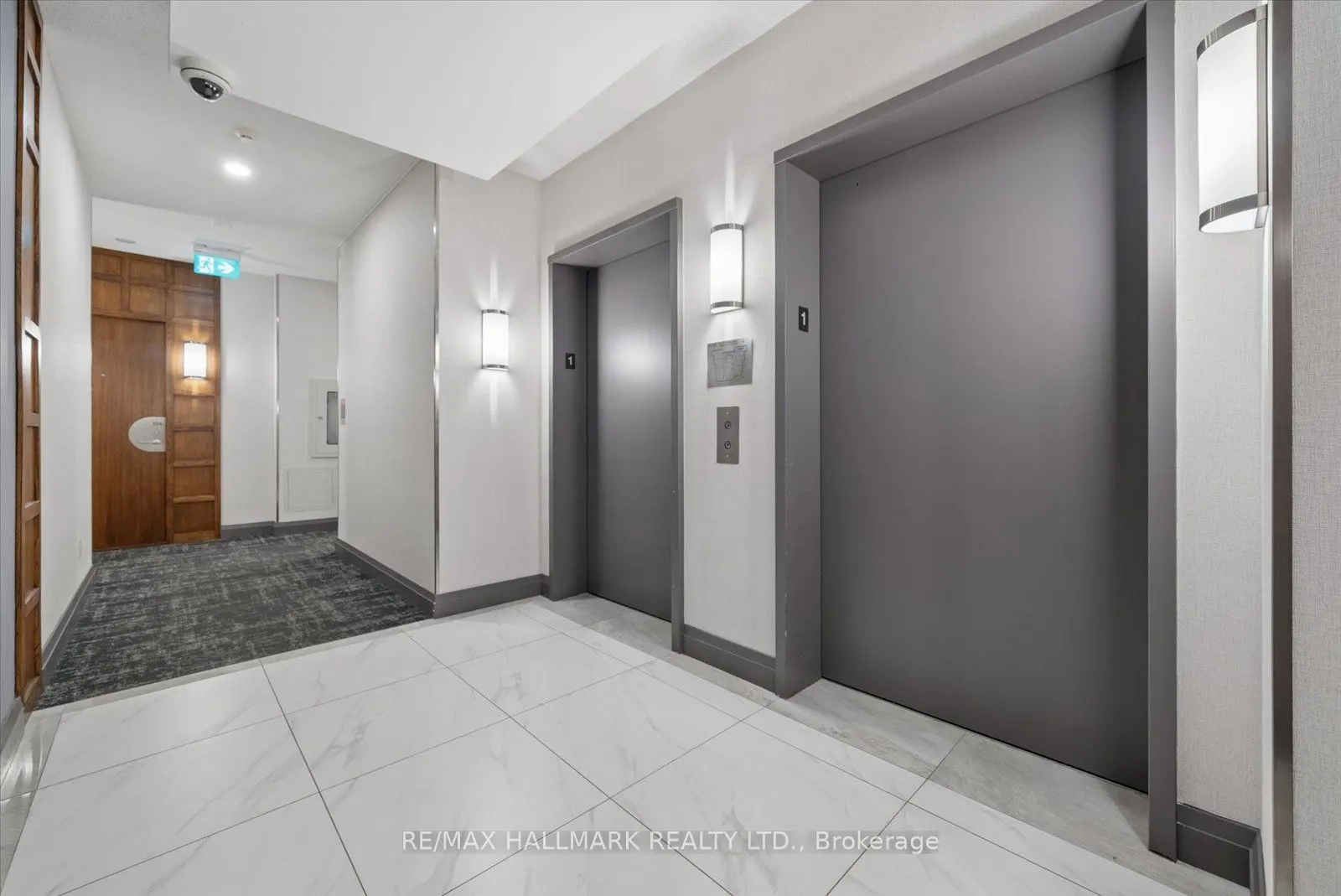 2087 Lake Shore Boulevard W #105
