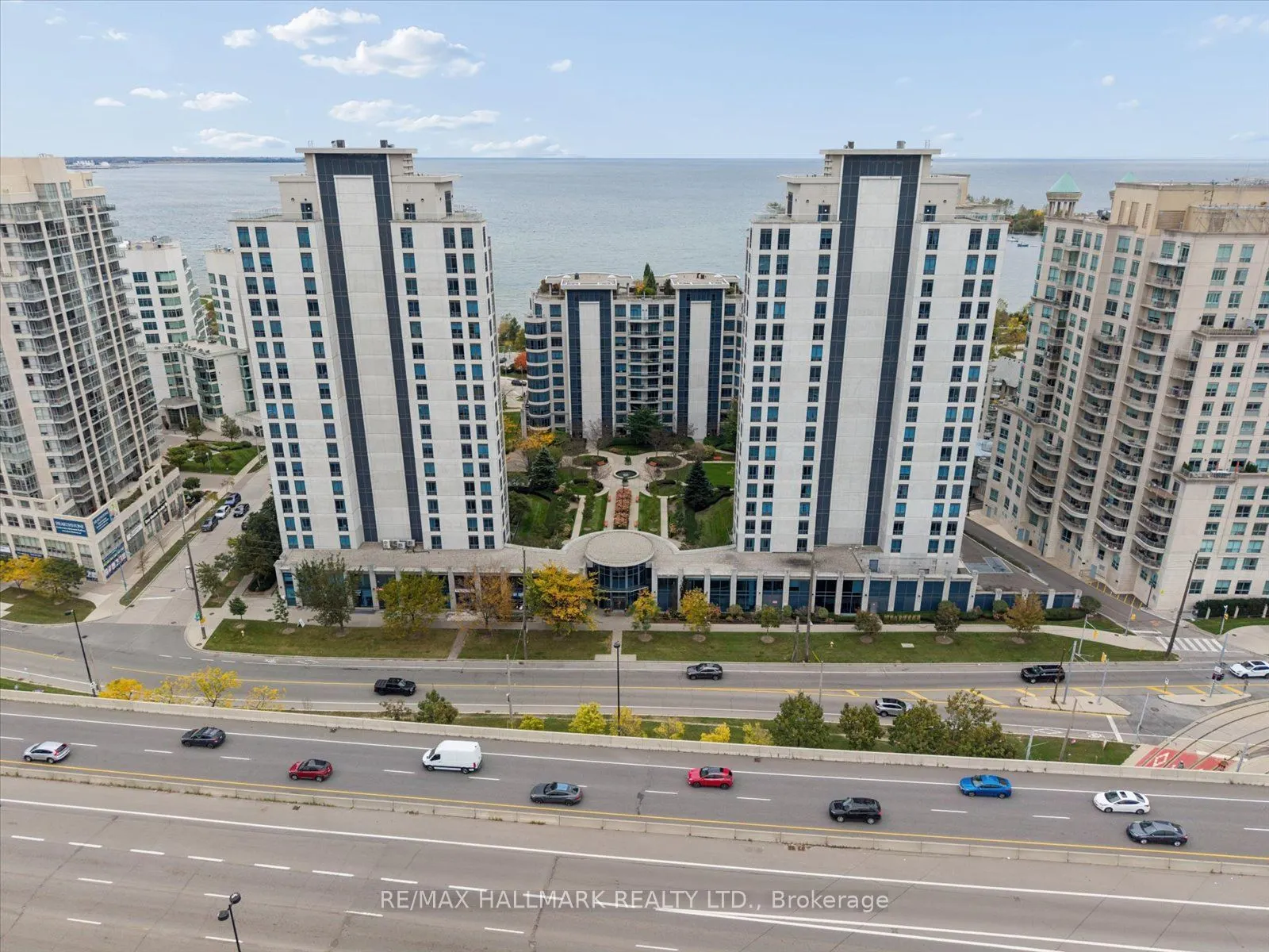 2087 Lake Shore Boulevard W #105