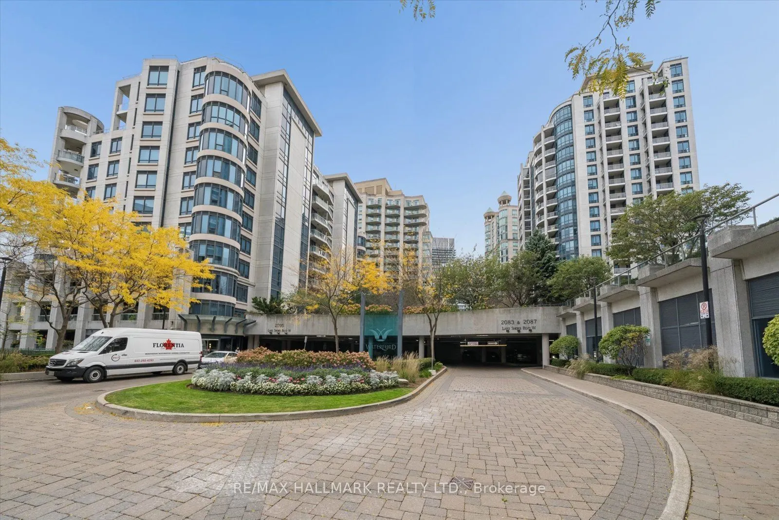 2087 Lake Shore Boulevard W #105