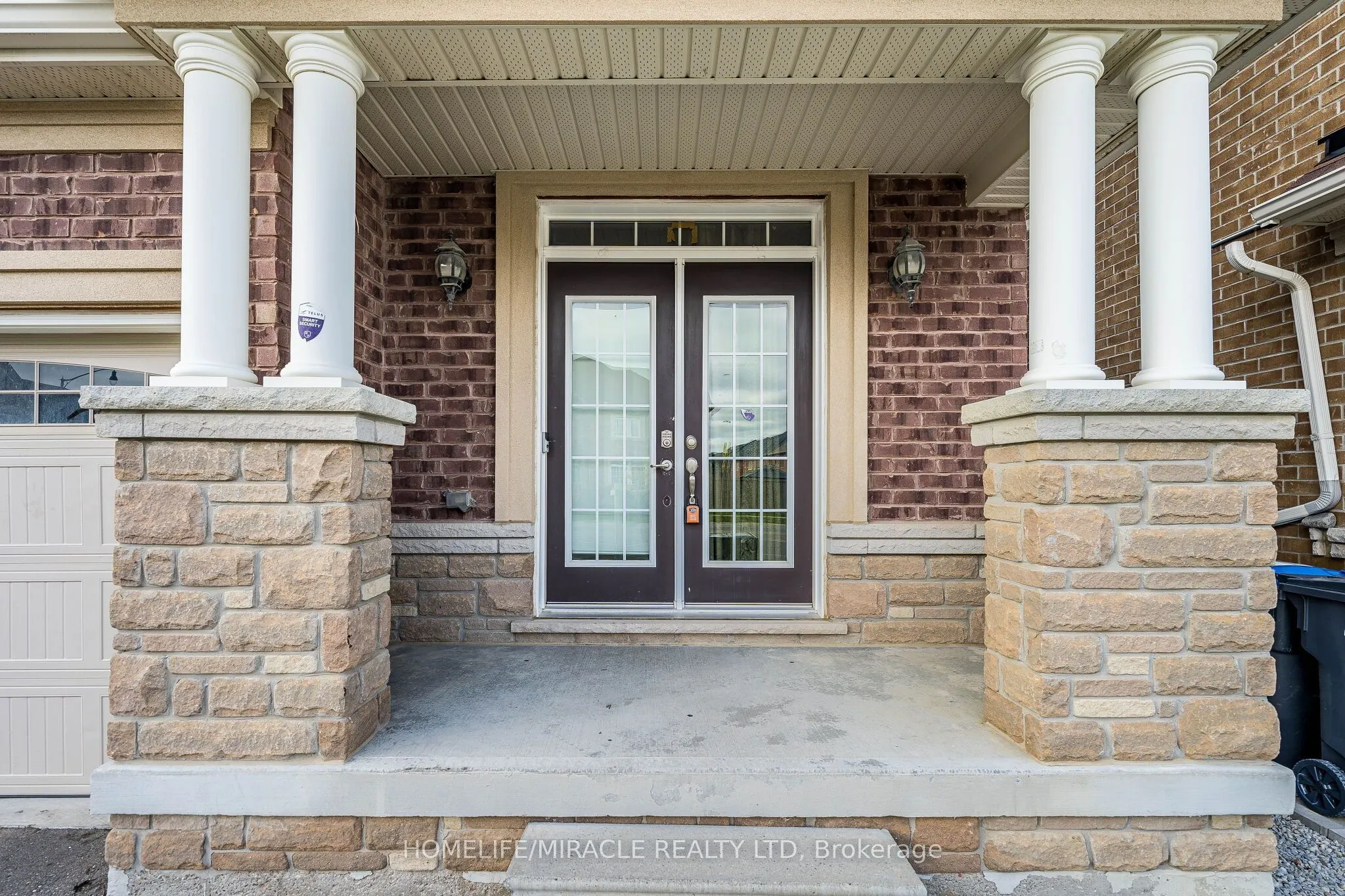 372 Remembrance Road