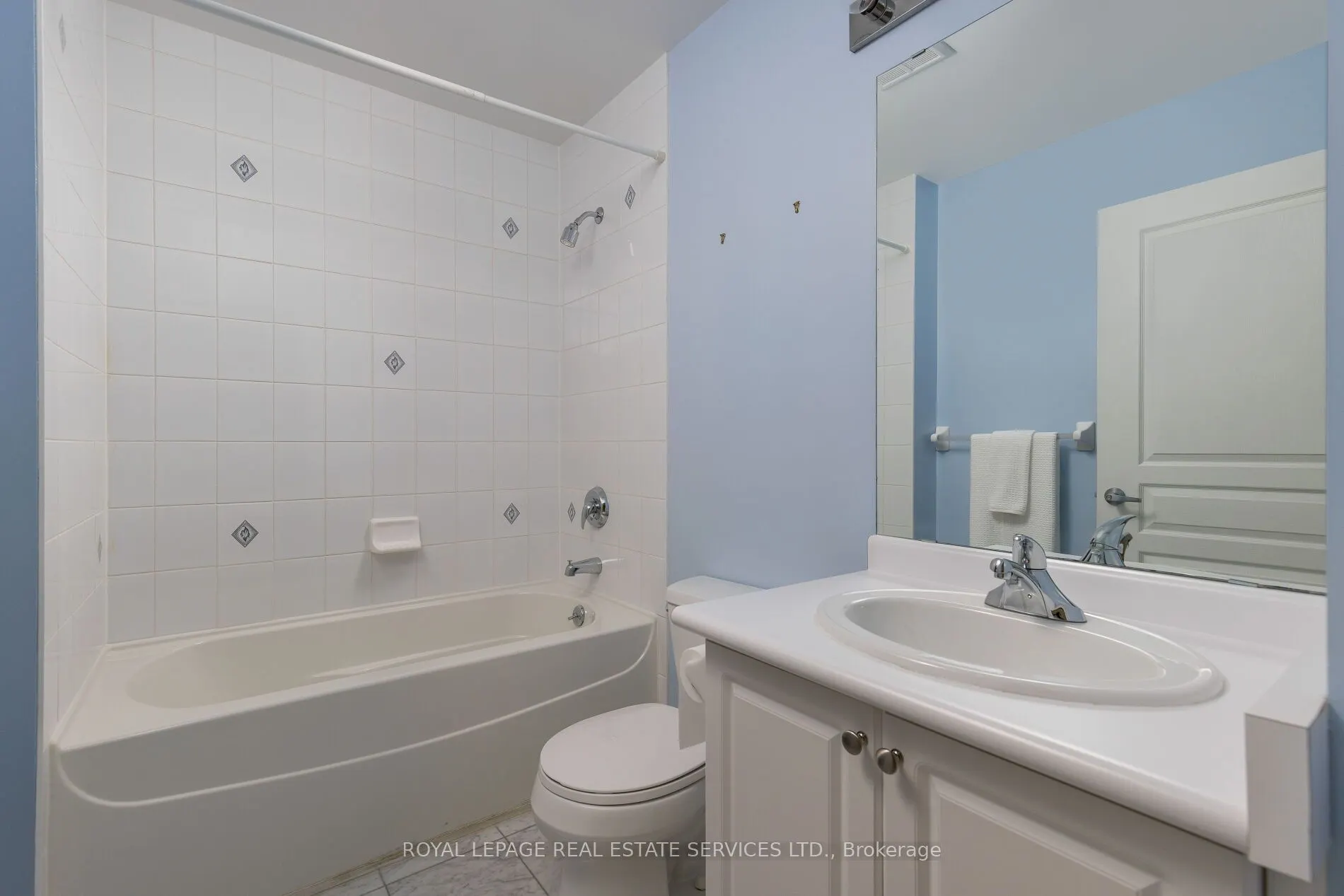 5 Marine Parade Drive #221
