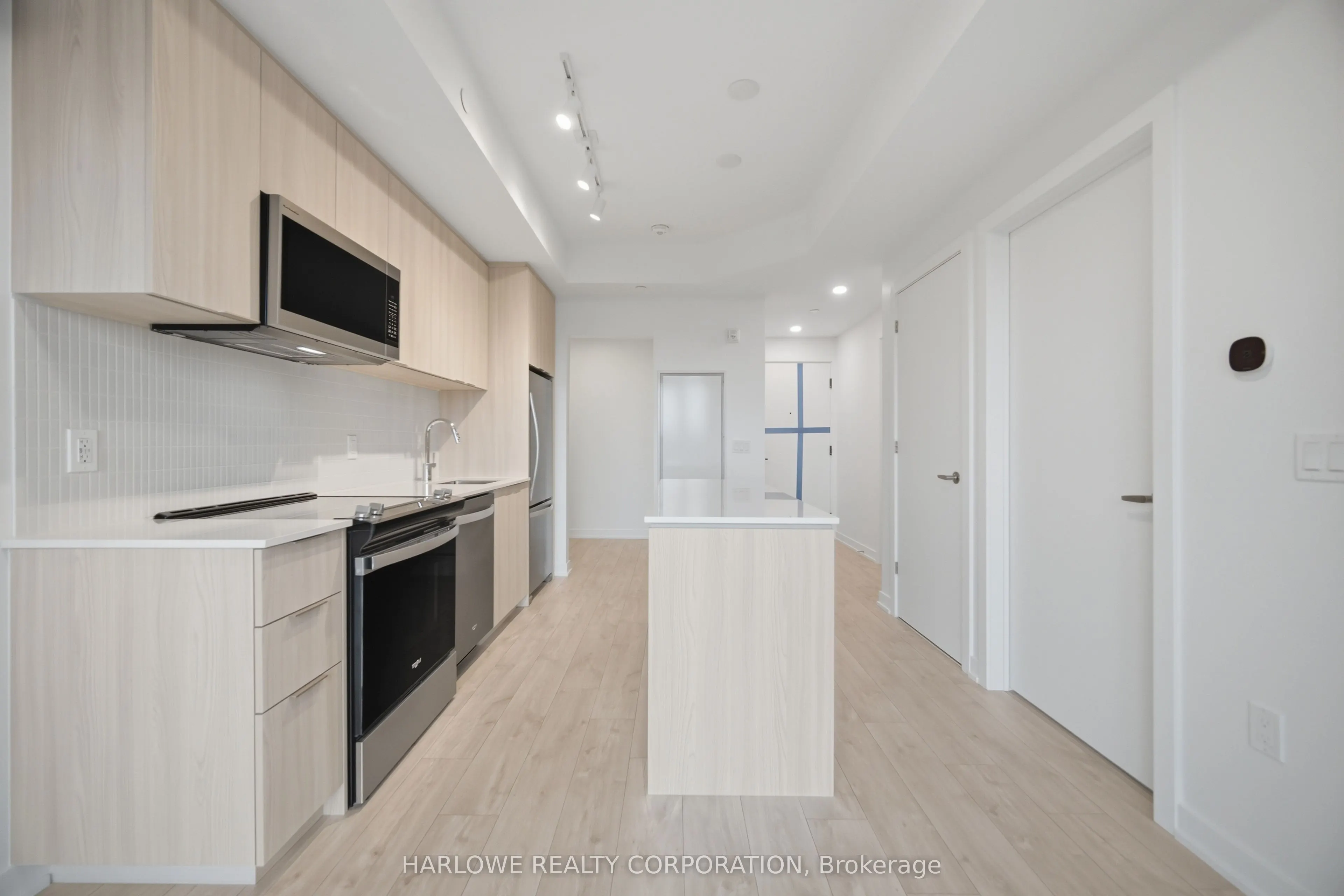 740 Whitlock Avenue #202